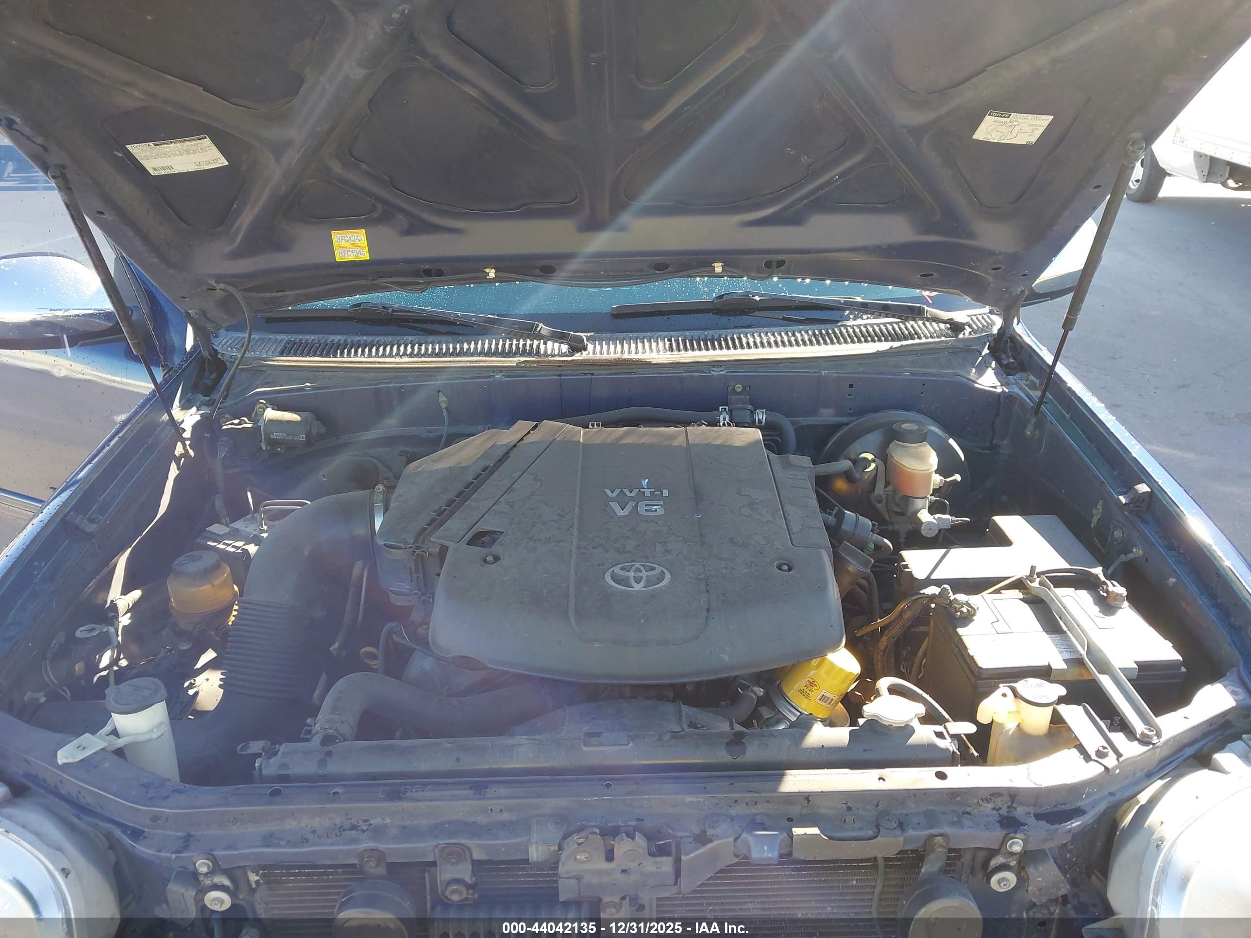 TOYOTA TUNDRA image 10