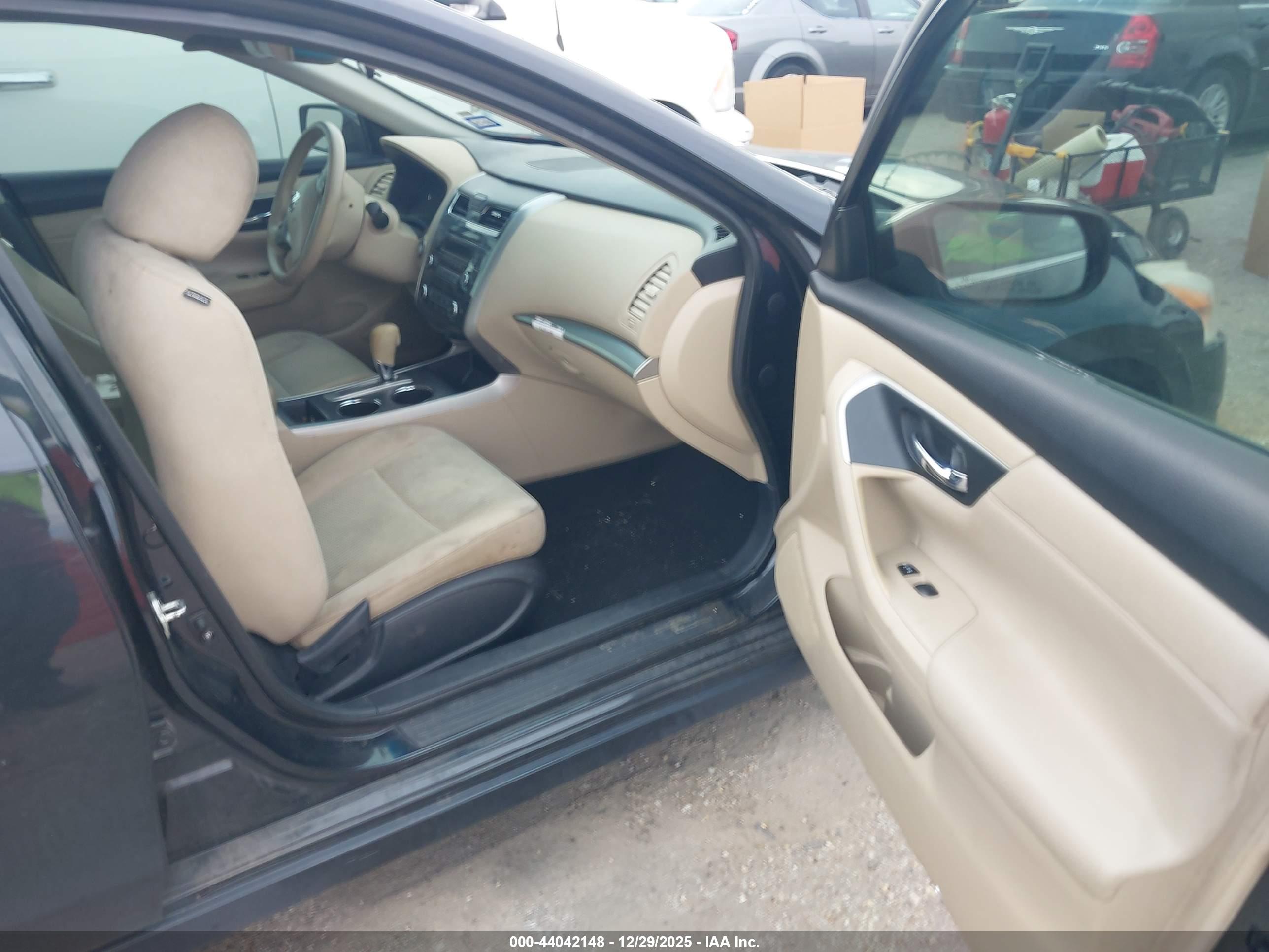NISSAN ALTIMA image 5