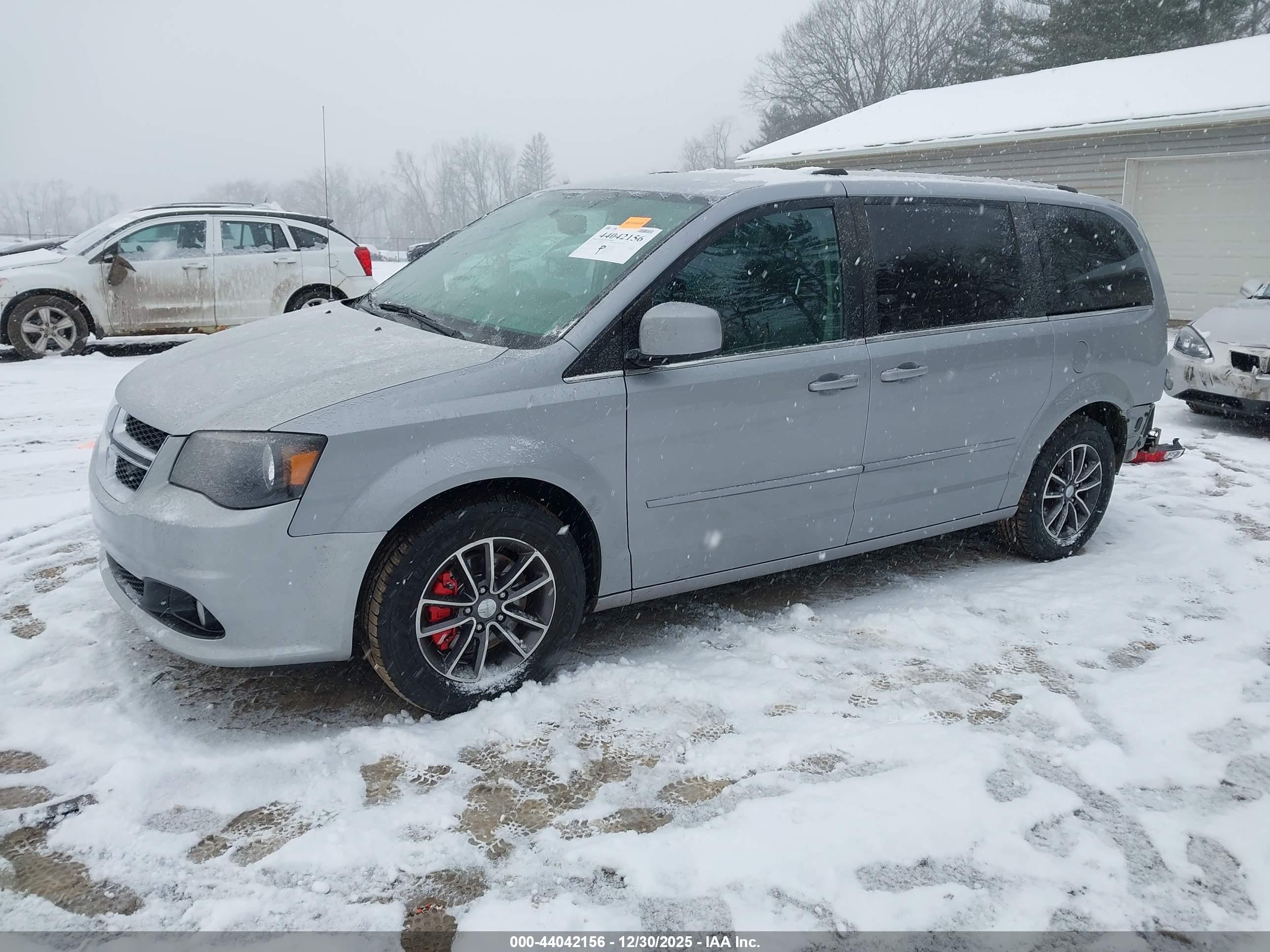 DODGE GRAND image 2