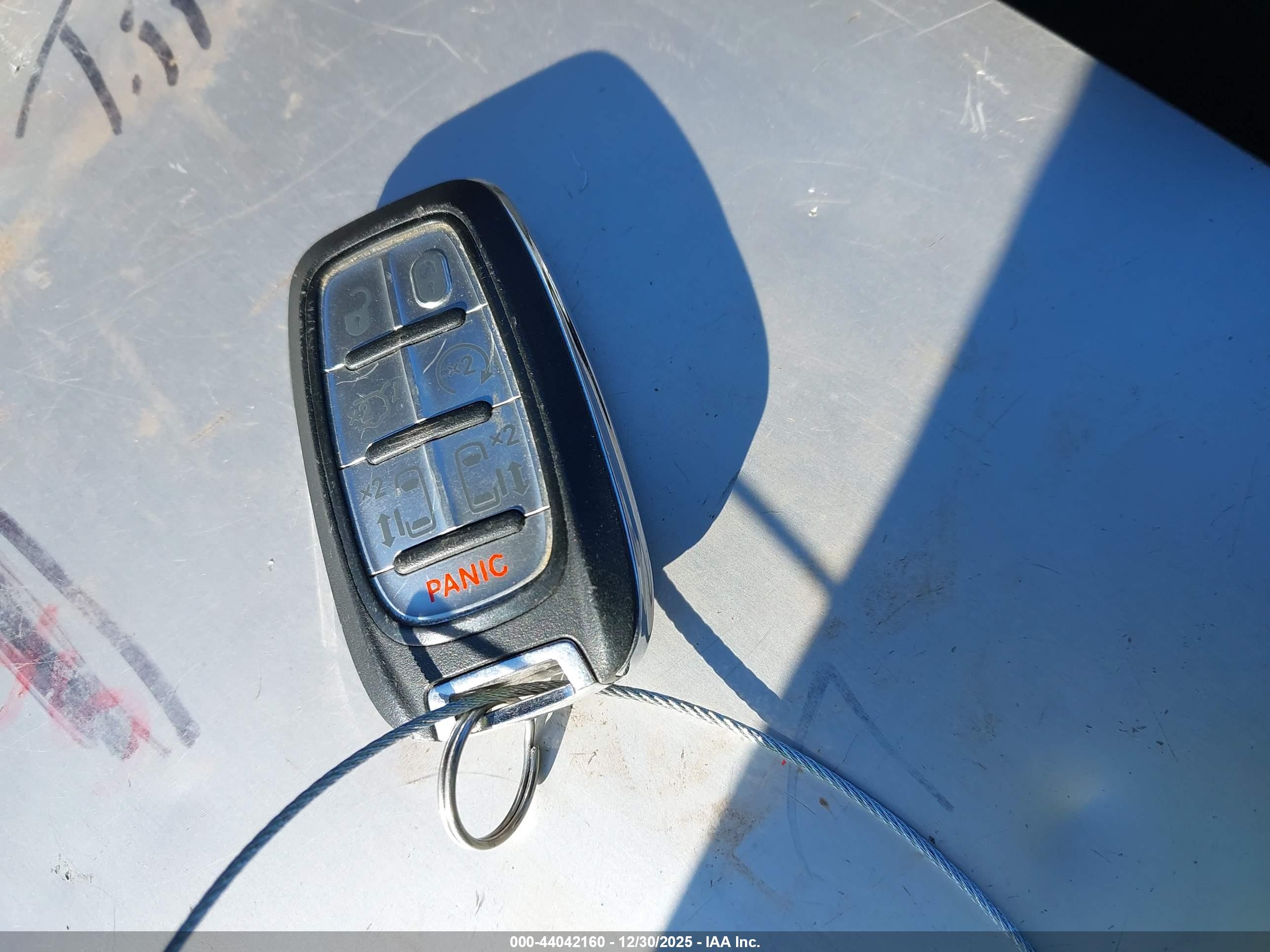 CHRYSLER VOYAGER image 11