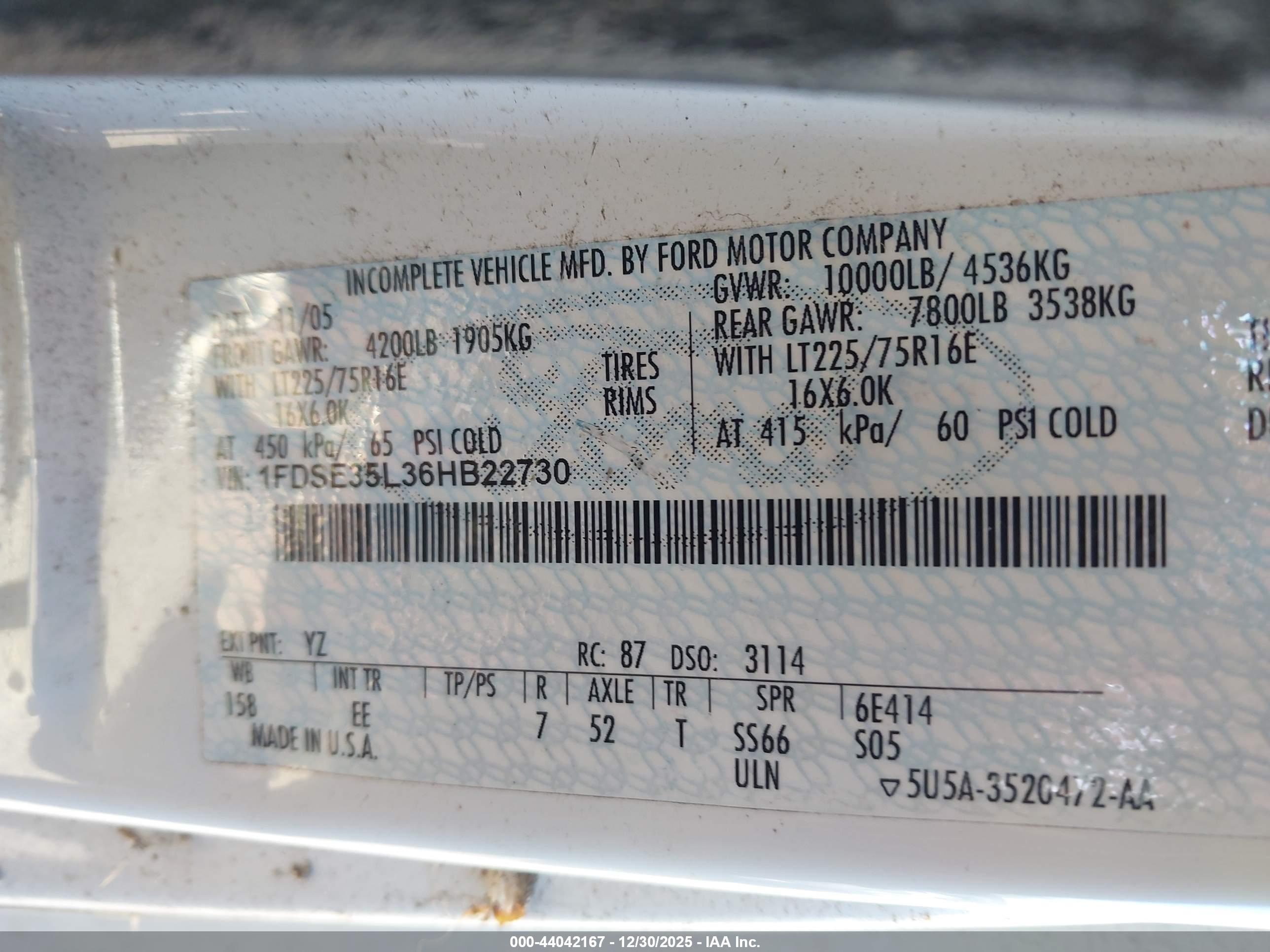 FORD E-350 image 9