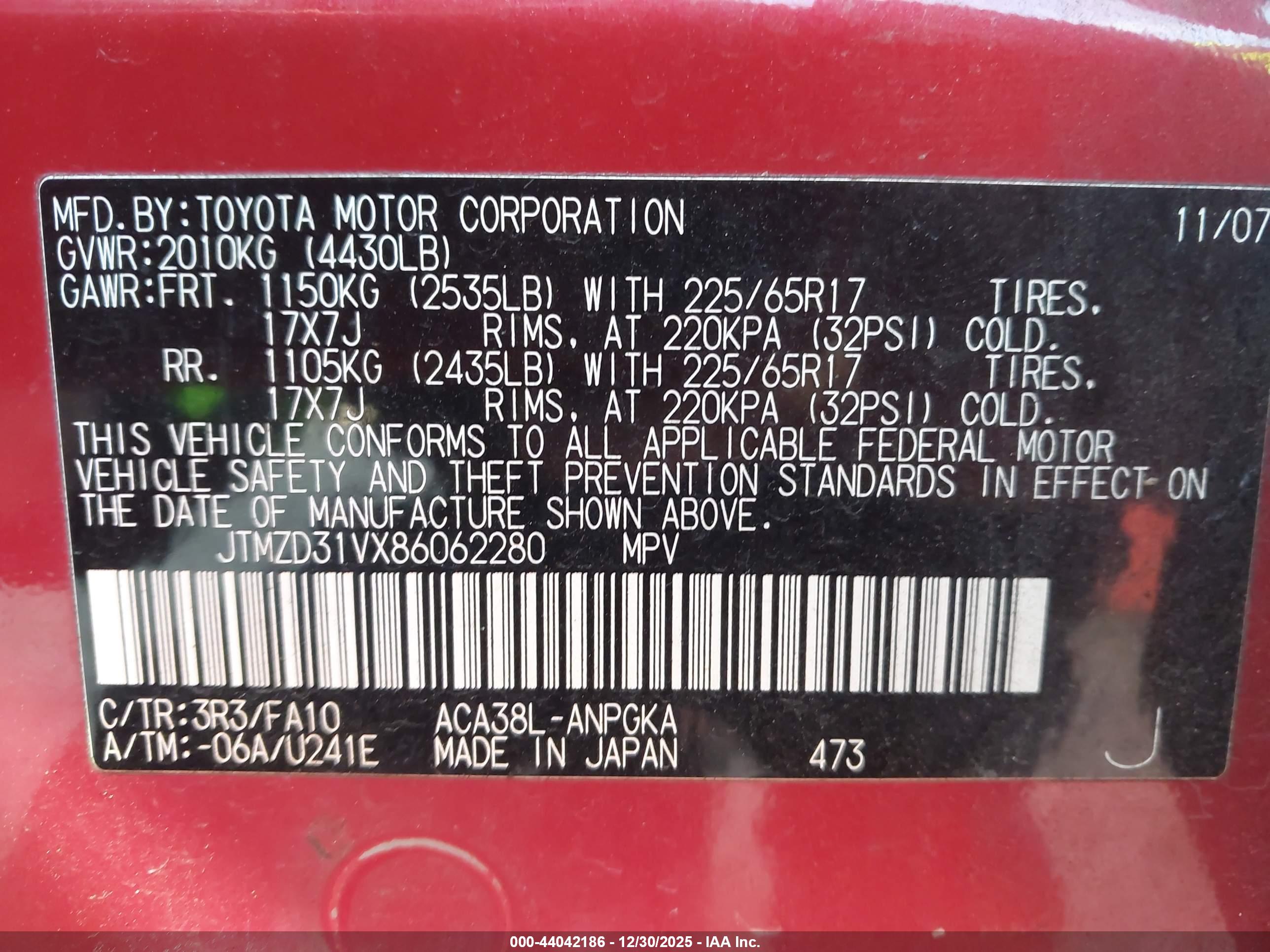 TOYOTA RAV4 image 9