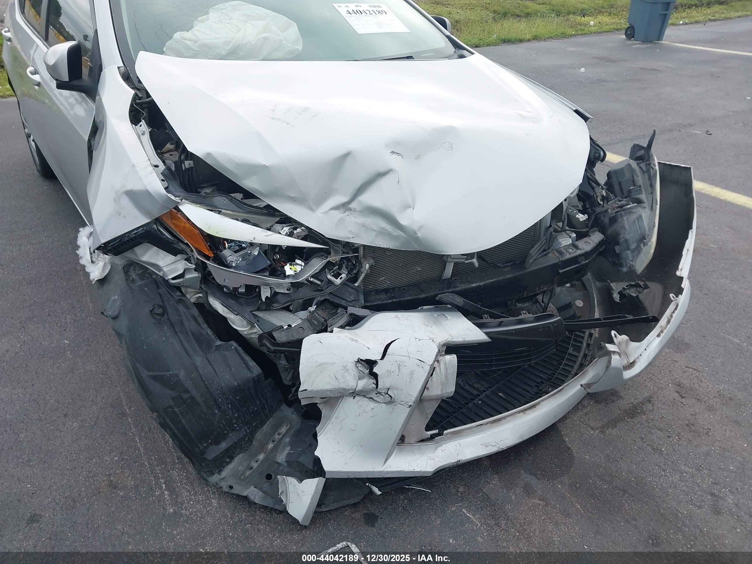 TOYOTA COROLLA image 6