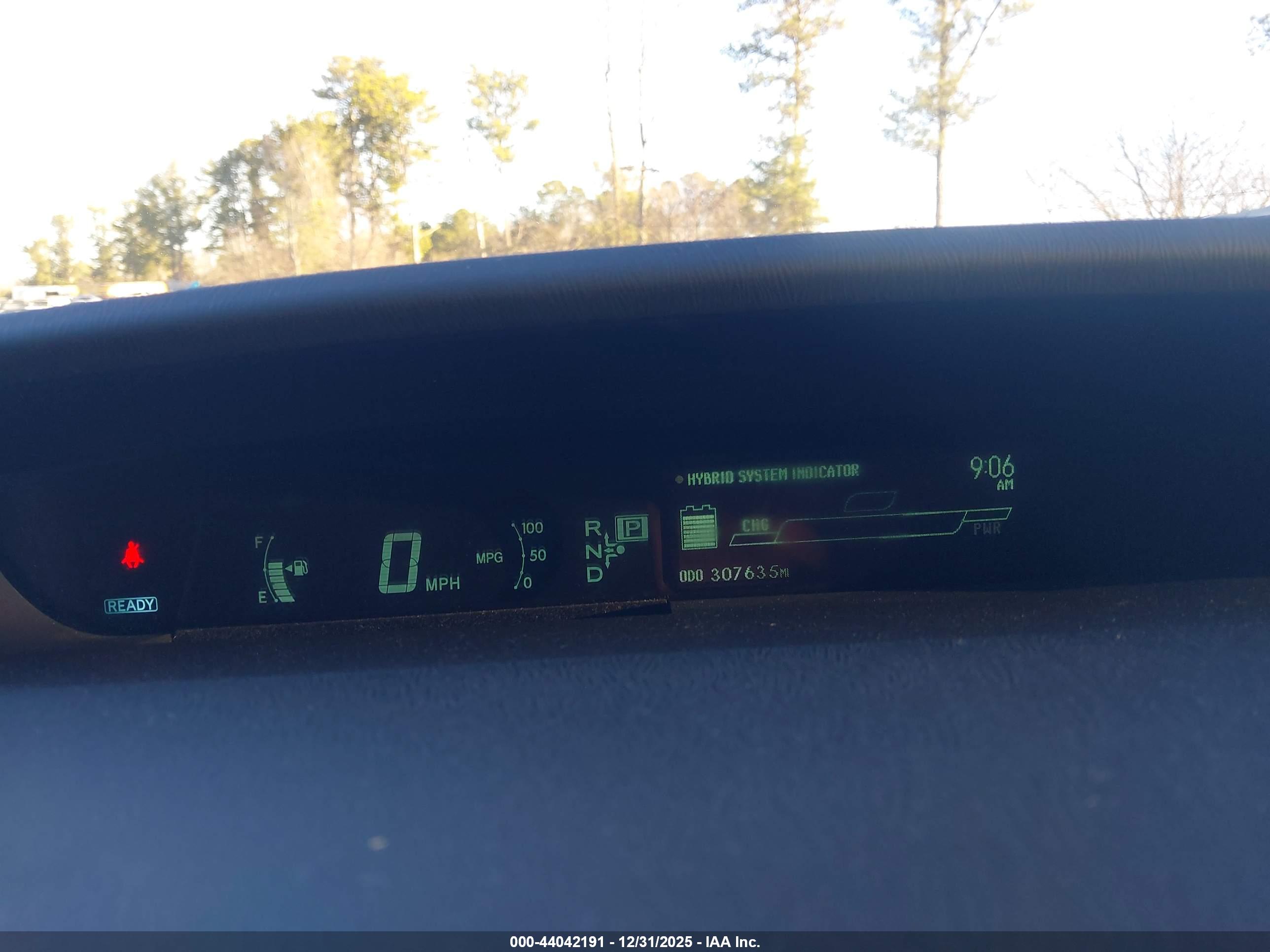TOYOTA PRIUS image 7