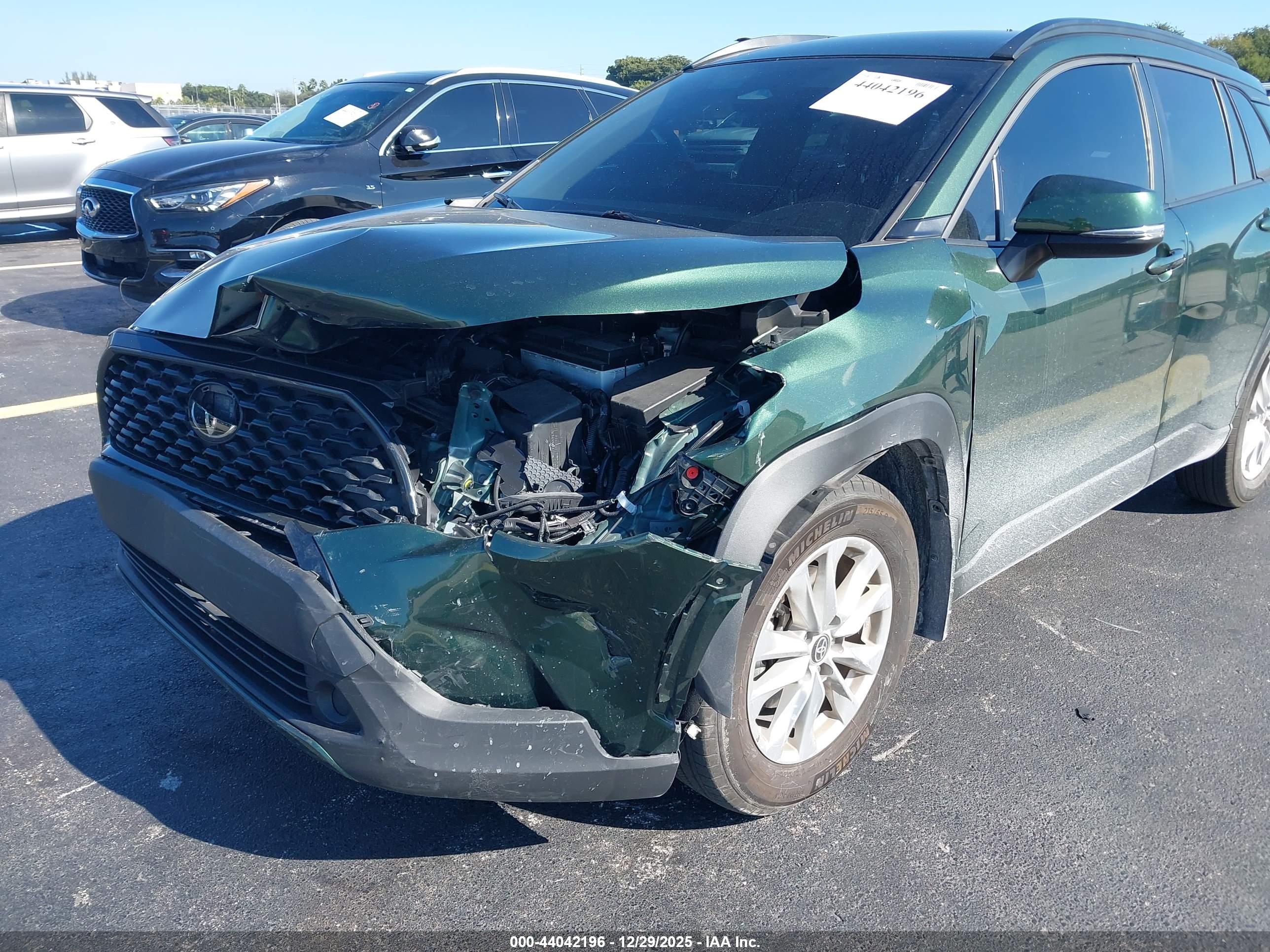 TOYOTA COROLLA image 6
