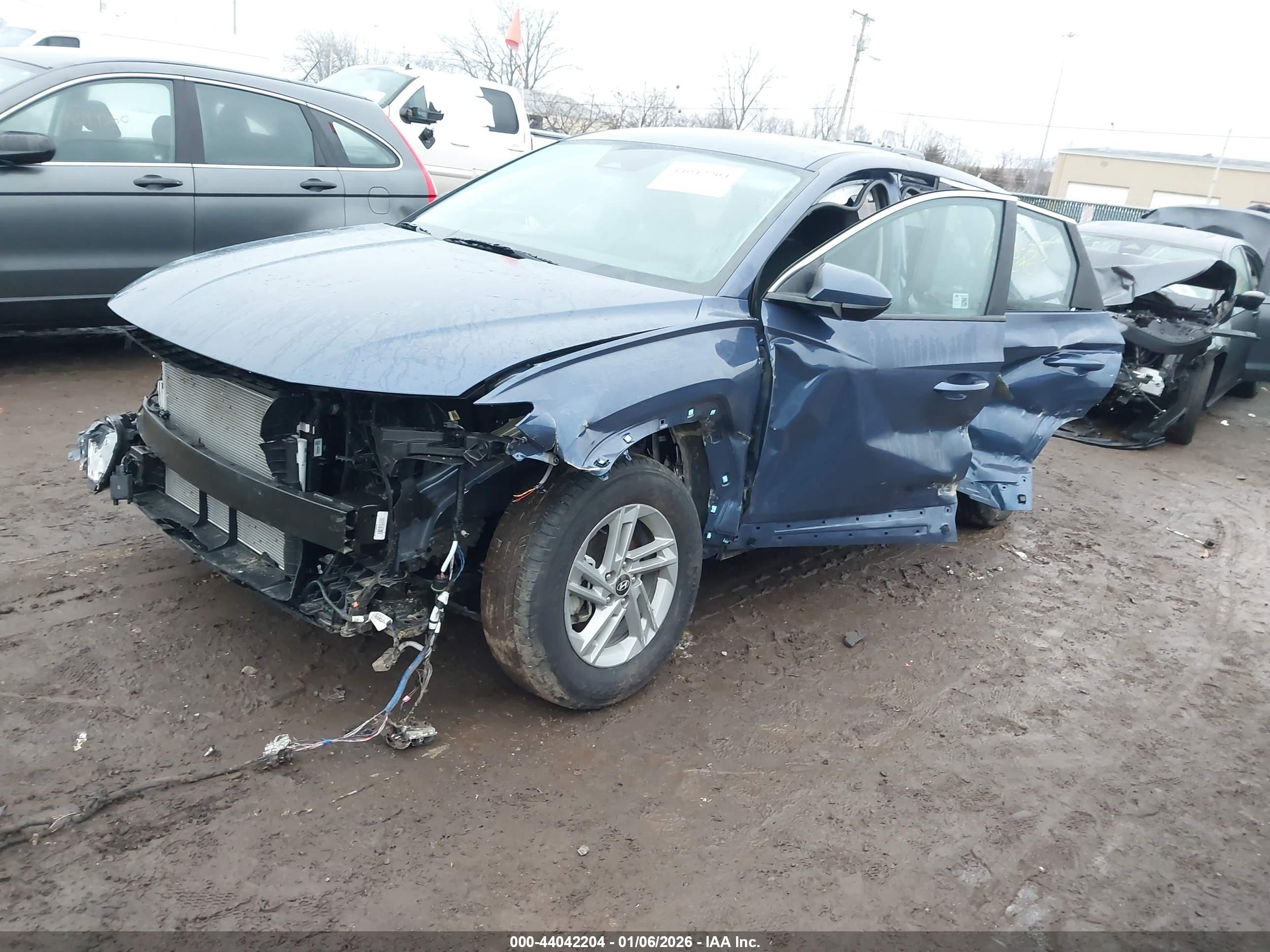HYUNDAI TUCSON image 2