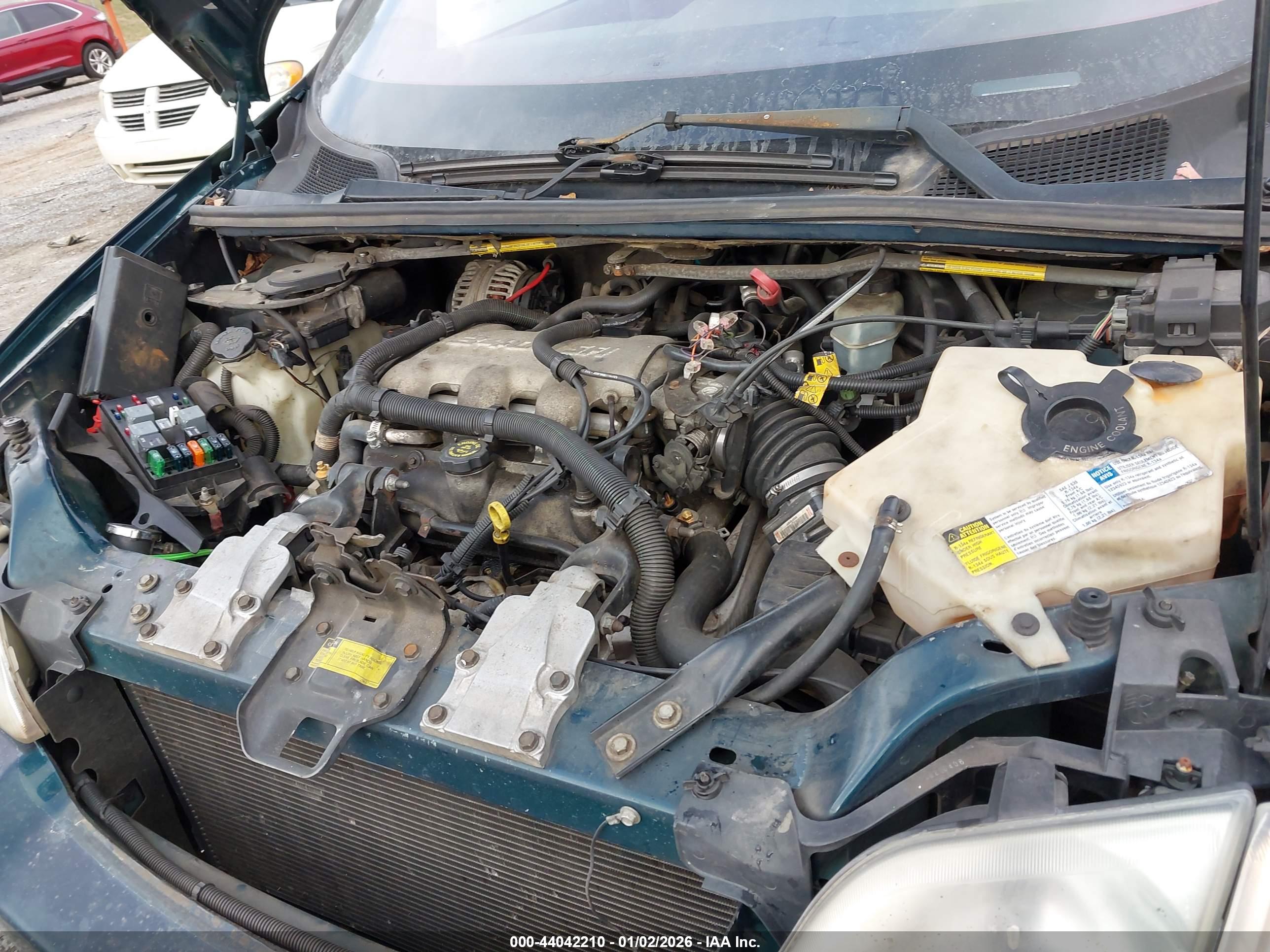 CHEVROLET VENTURE image 10
