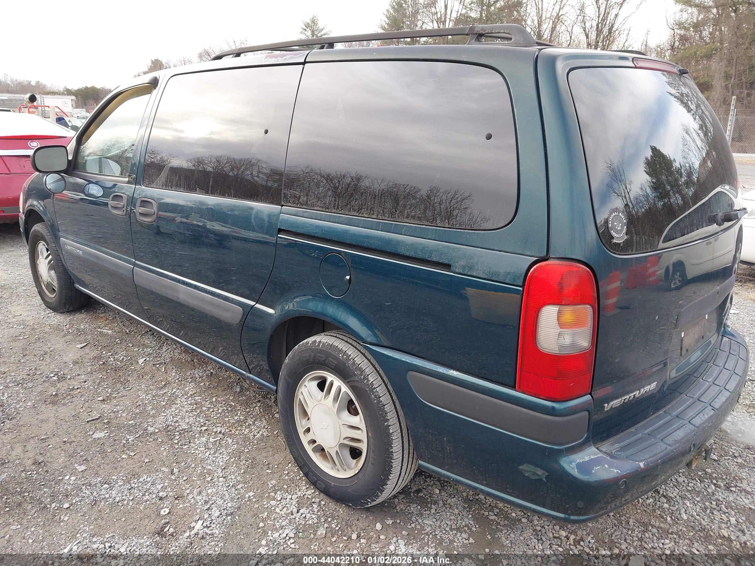CHEVROLET VENTURE image 3