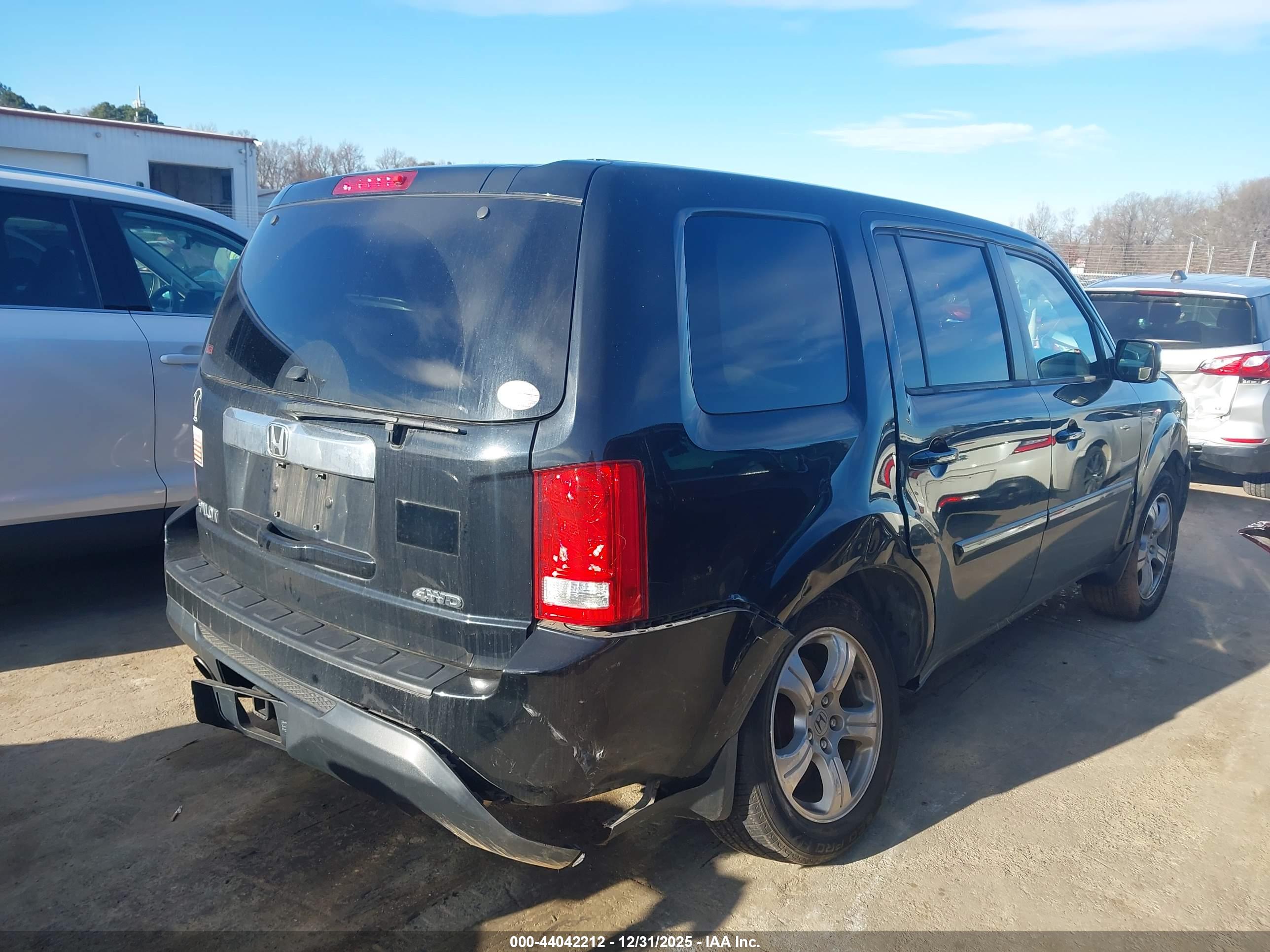 HONDA PILOT image 4