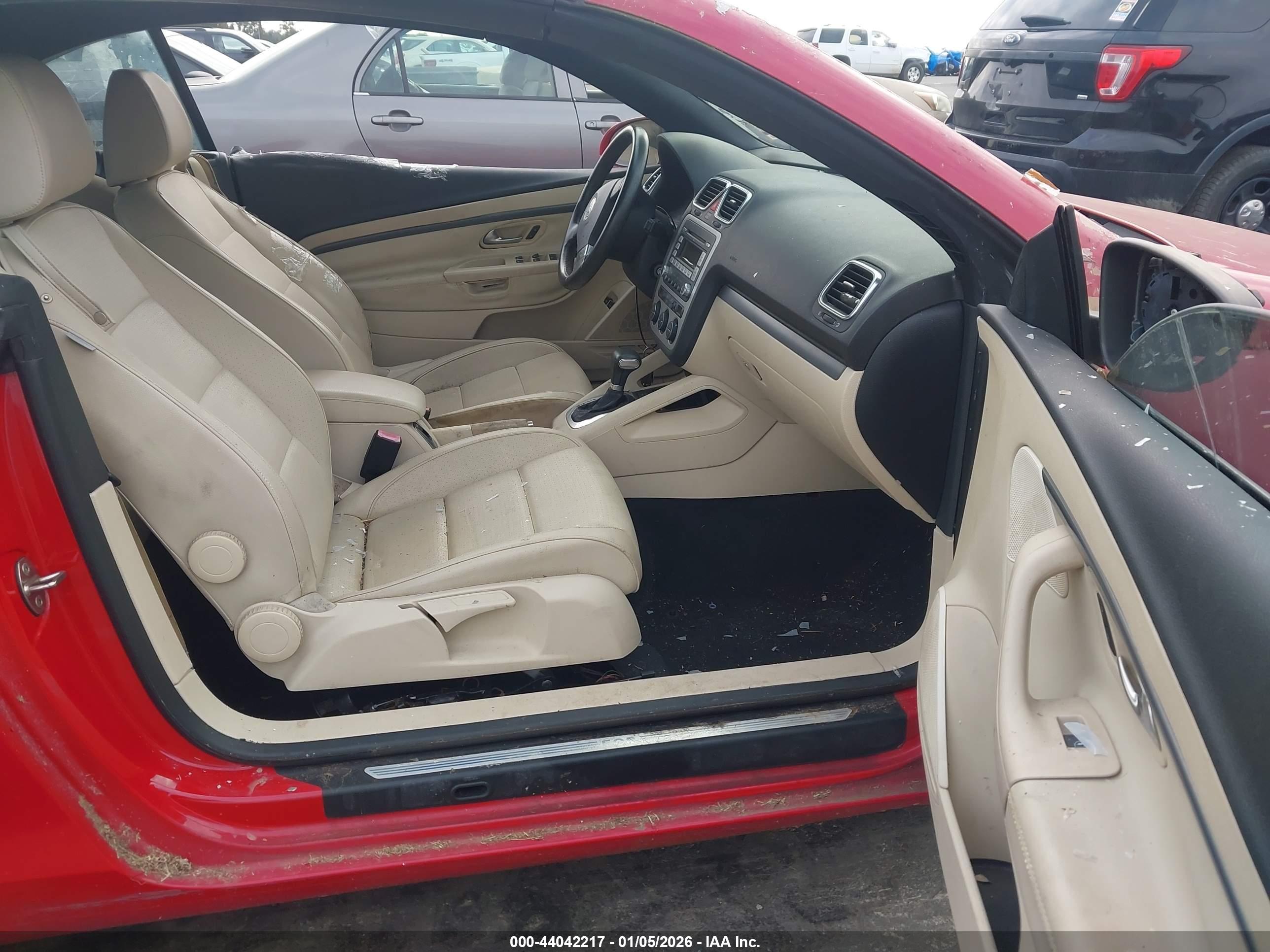 VOLKSWAGEN EOS image 5