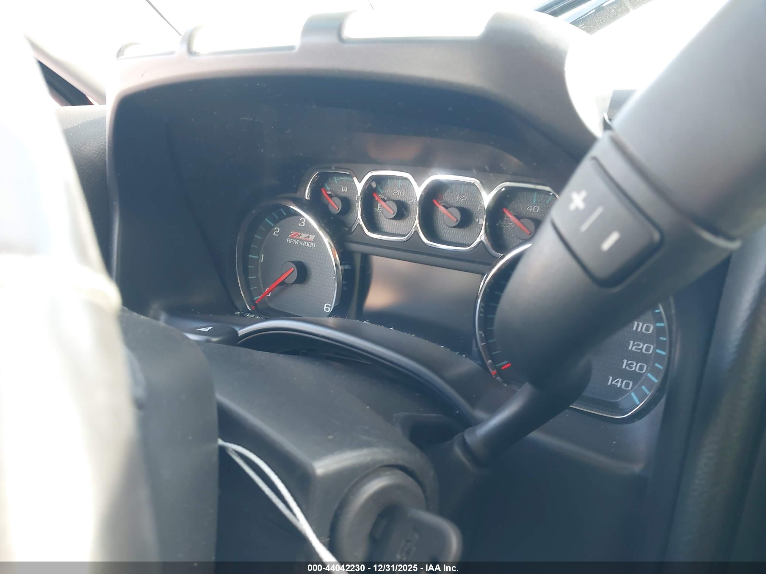 CHEVROLET SILVERADO image 7