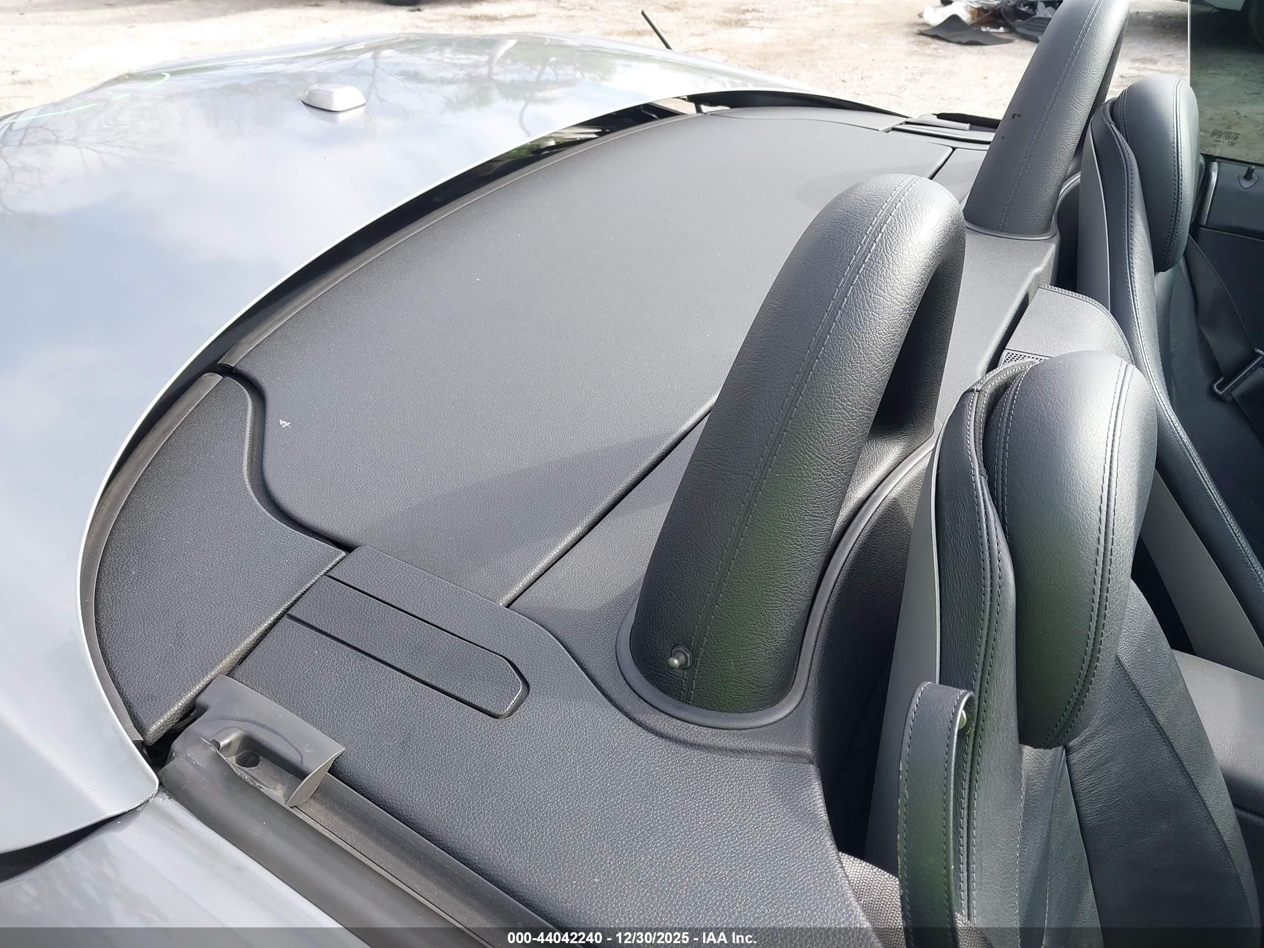 MERCEDES-BENZ SLK image 8