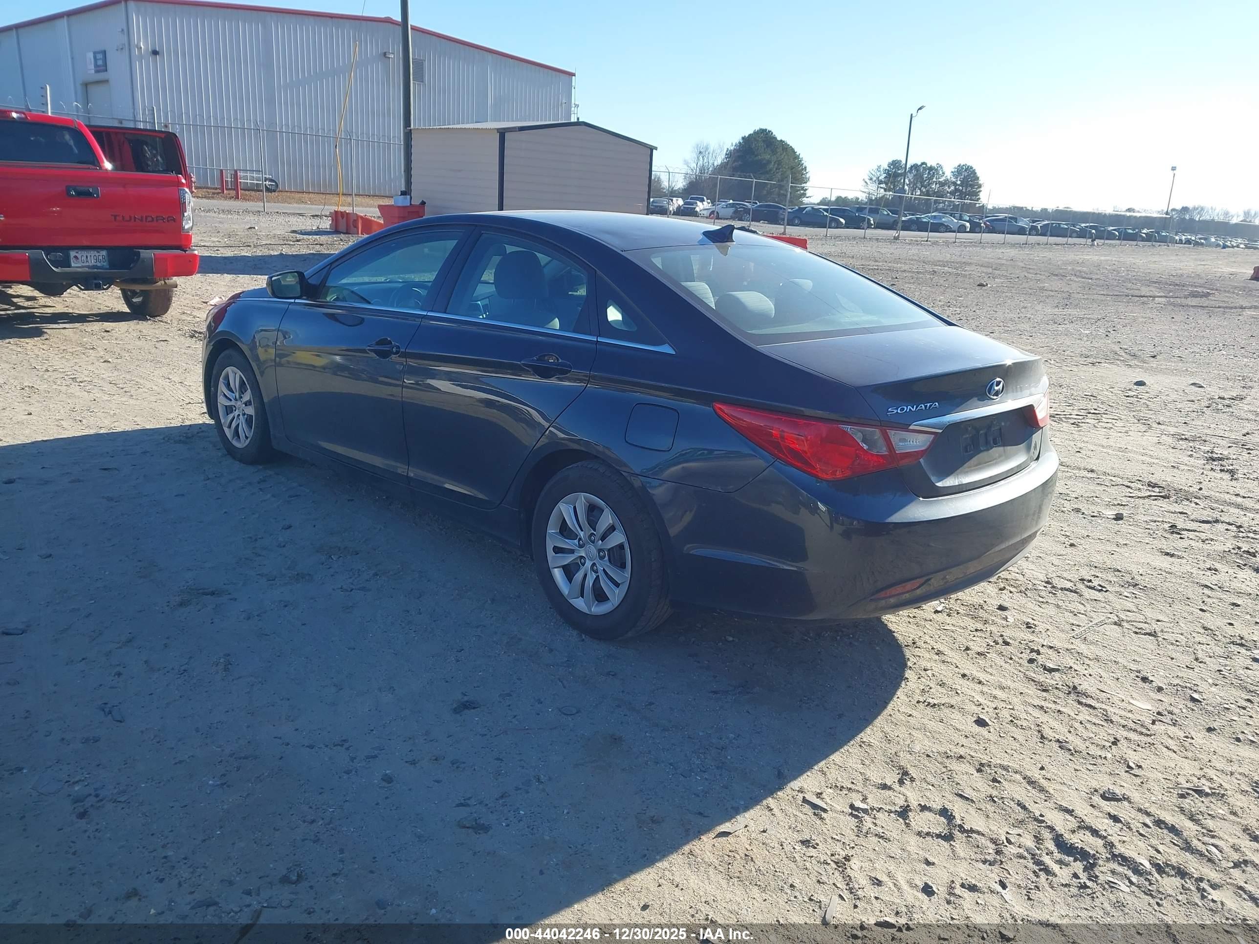 HYUNDAI SONATA image 3