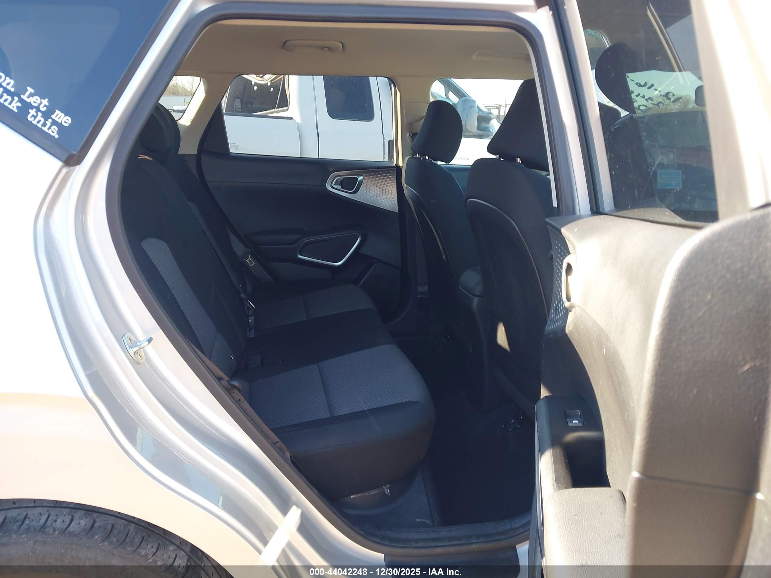 KIA SOUL image 8