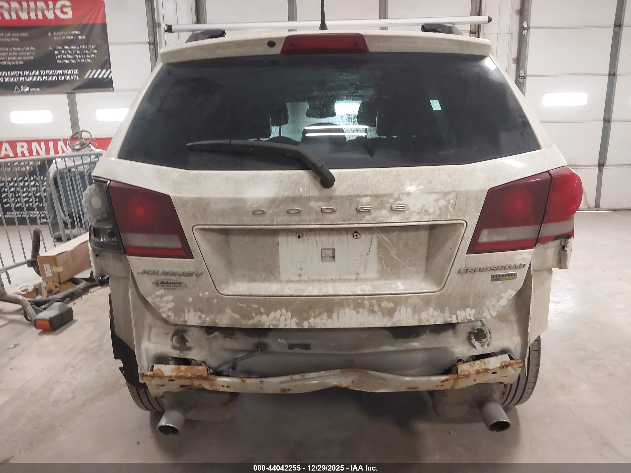 DODGE JOURNEY image 6