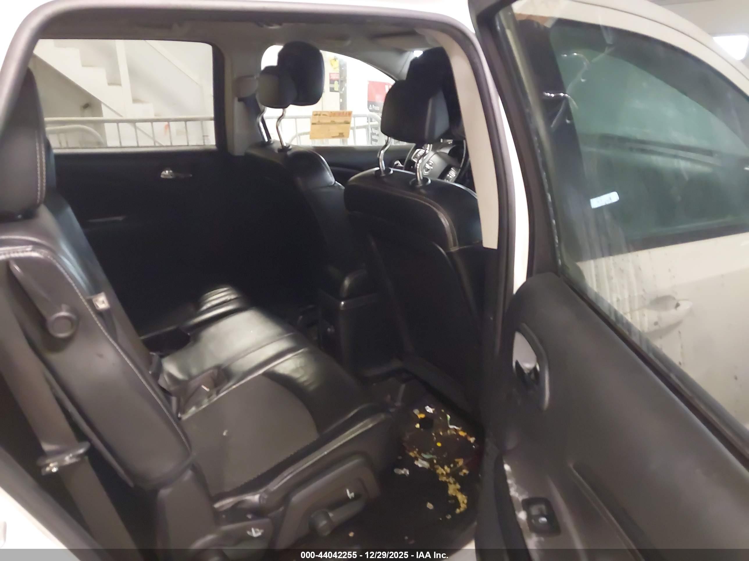 DODGE JOURNEY image 8