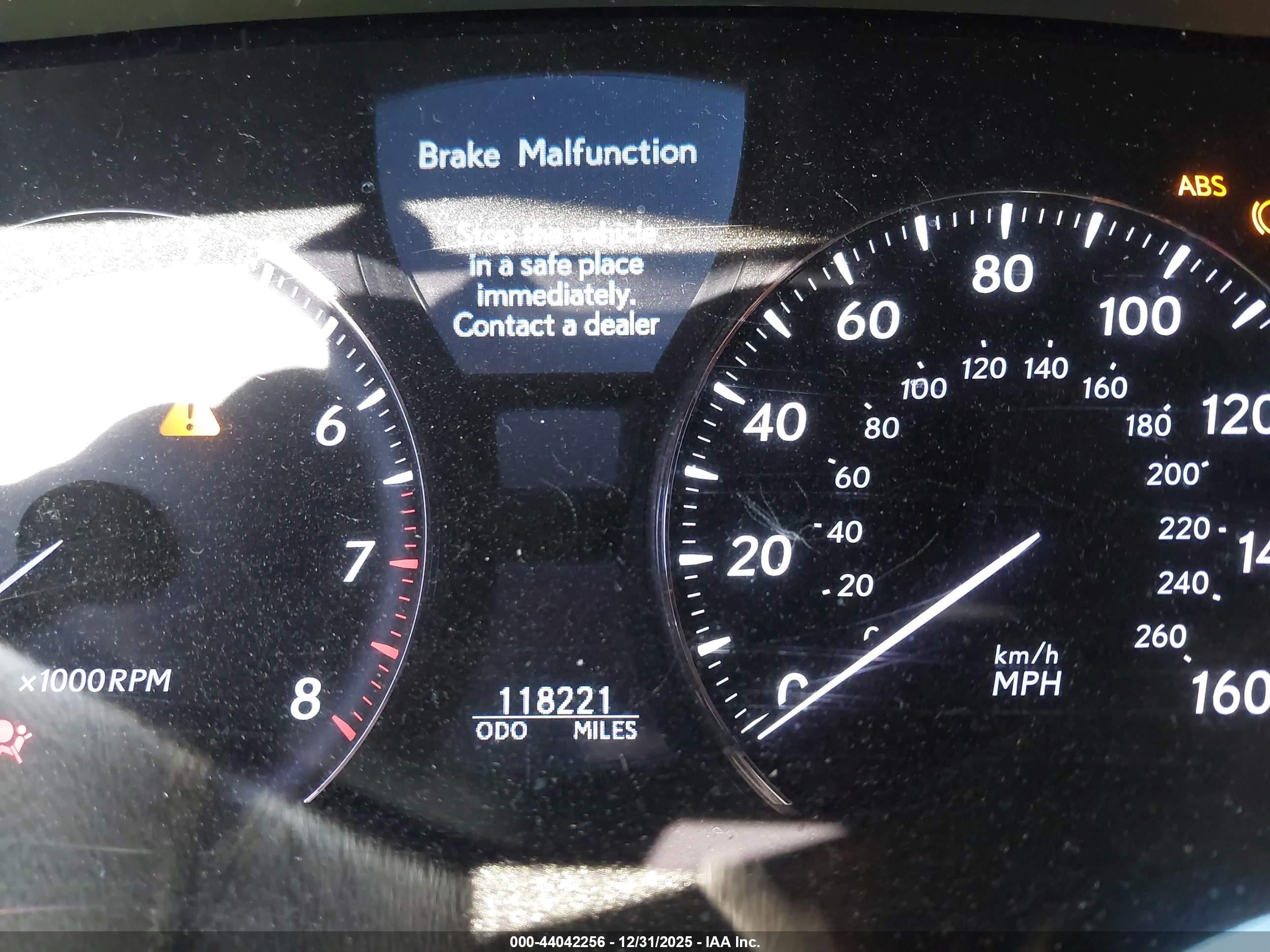 LEXUS LS image 7