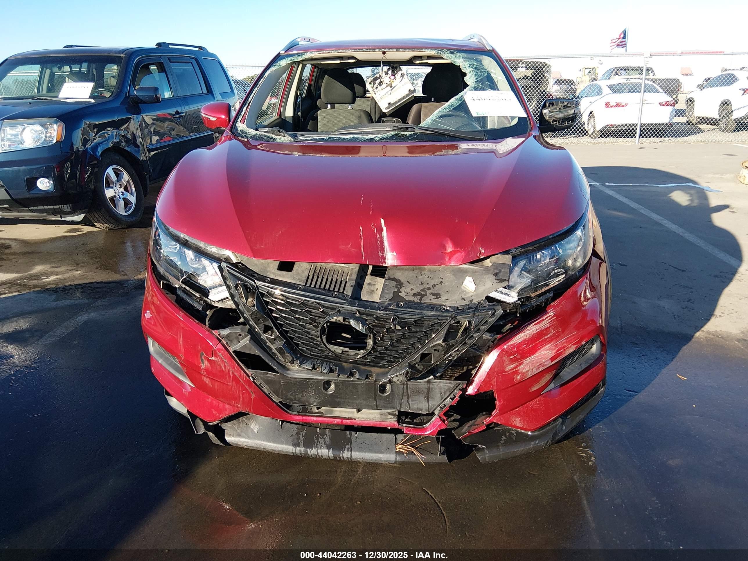 NISSAN ROGUE image 6