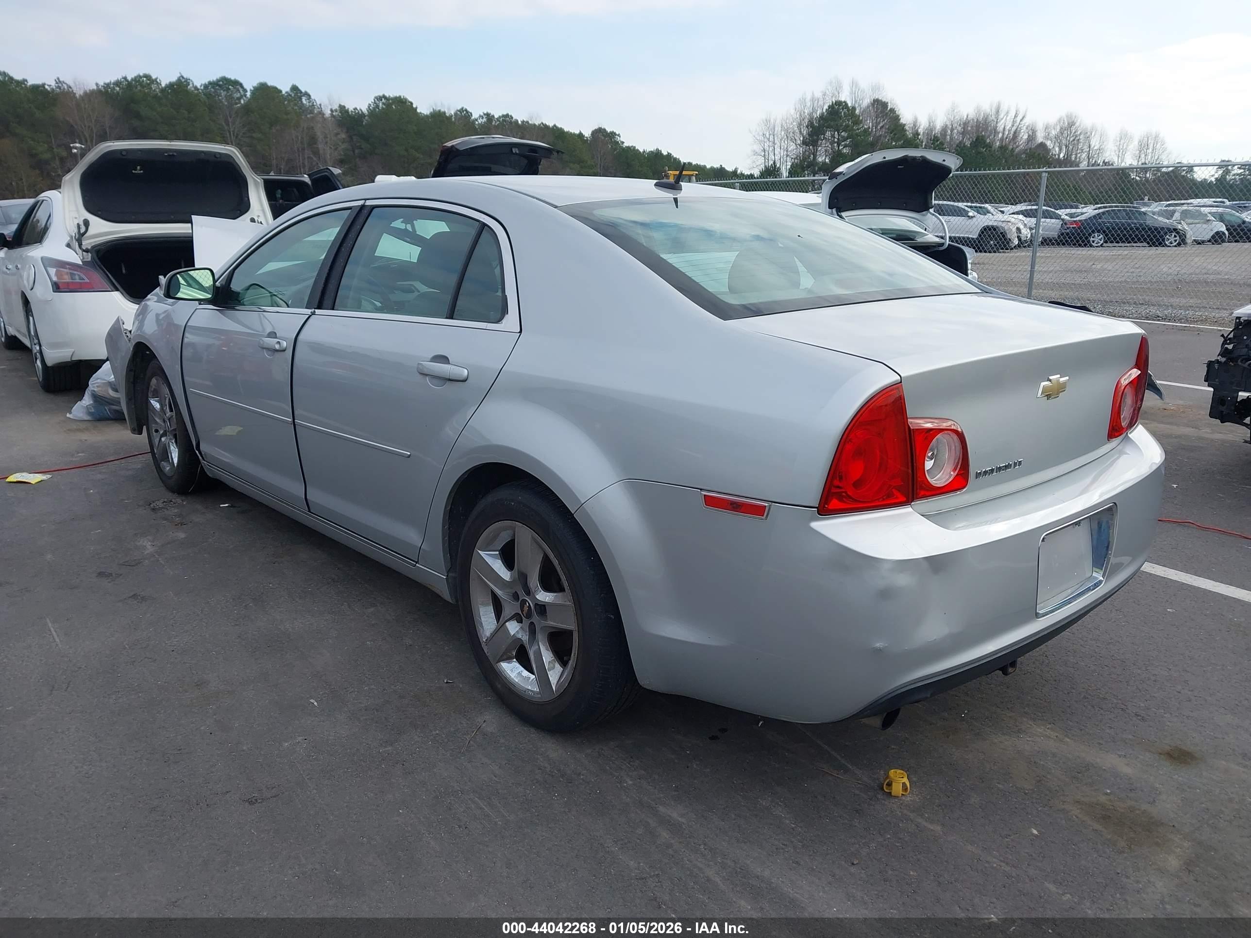 CHEVROLET MALIBU image 3