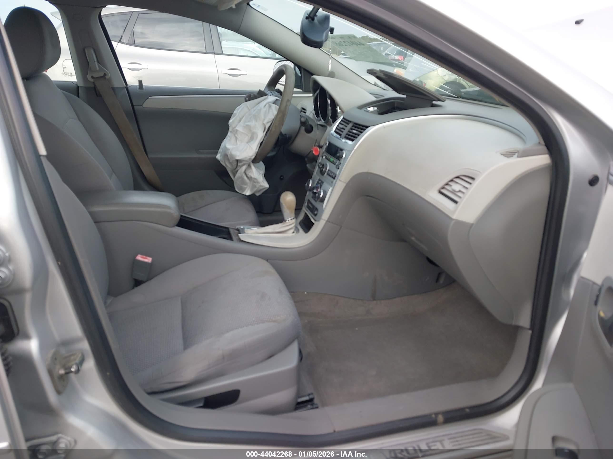 CHEVROLET MALIBU image 5
