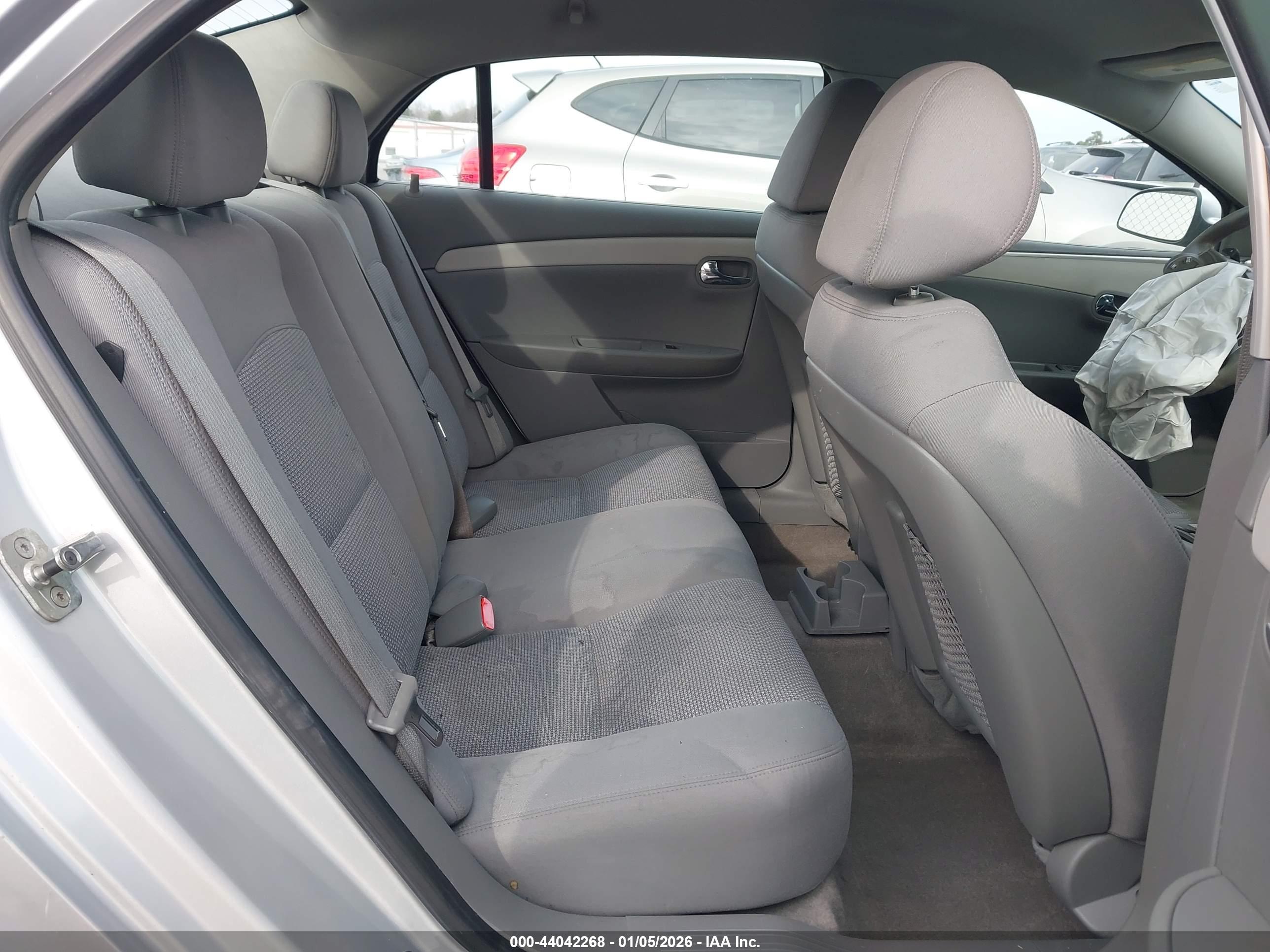 CHEVROLET MALIBU image 8