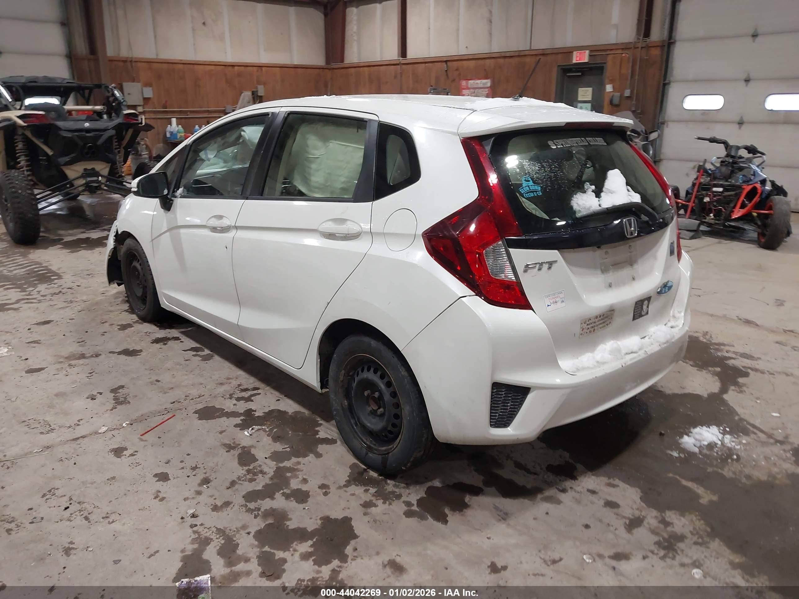 HONDA FIT image 3