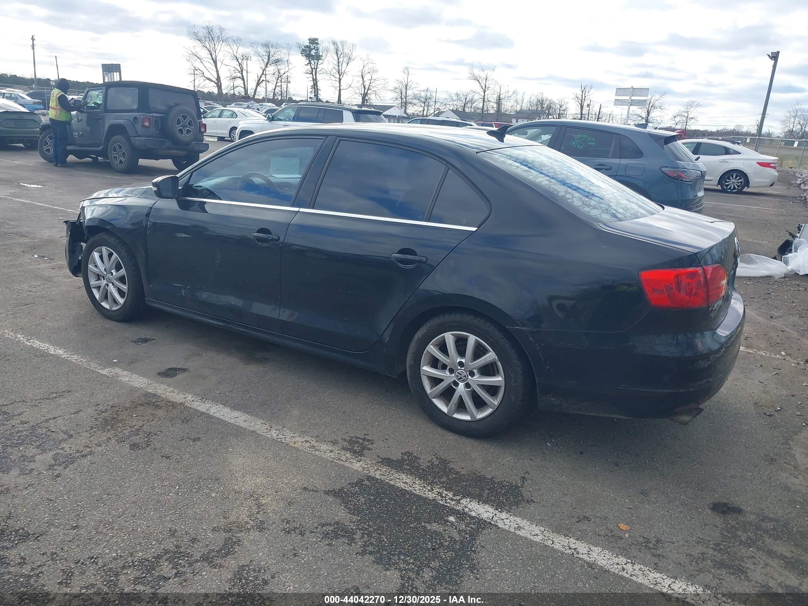 VOLKSWAGEN JETTA image 3