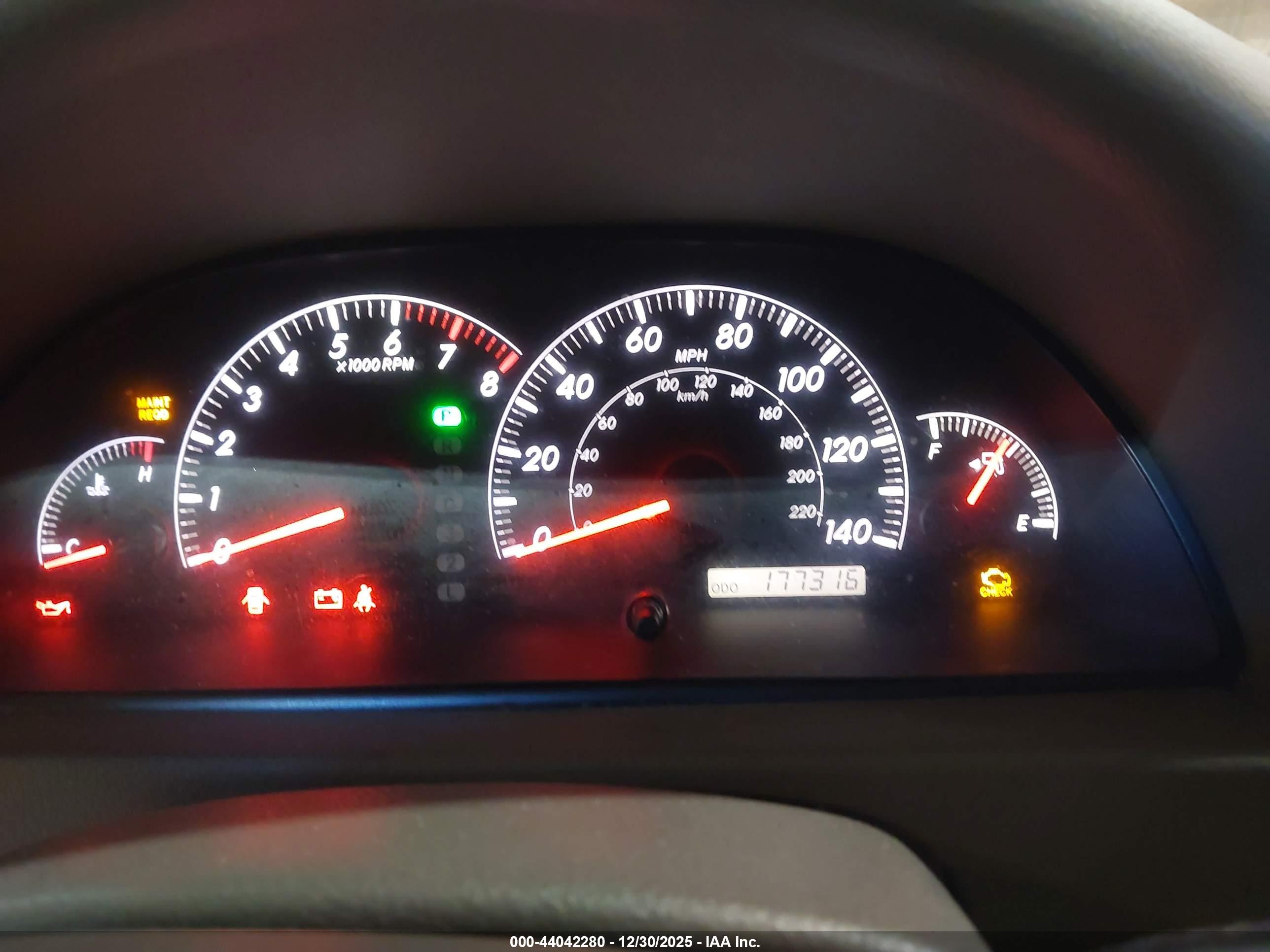 TOYOTA CAMRY image 7