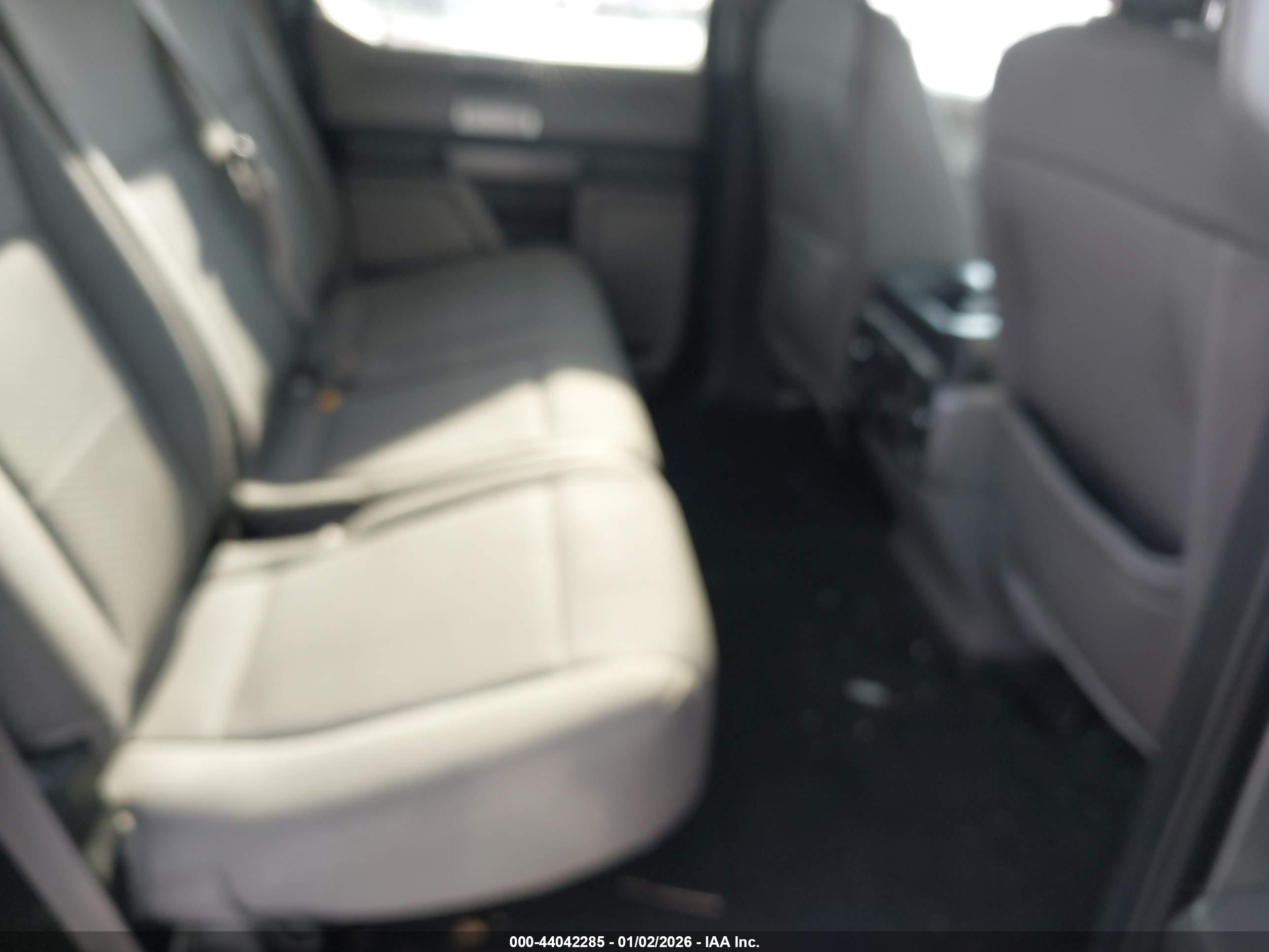 FORD F-150 image 8