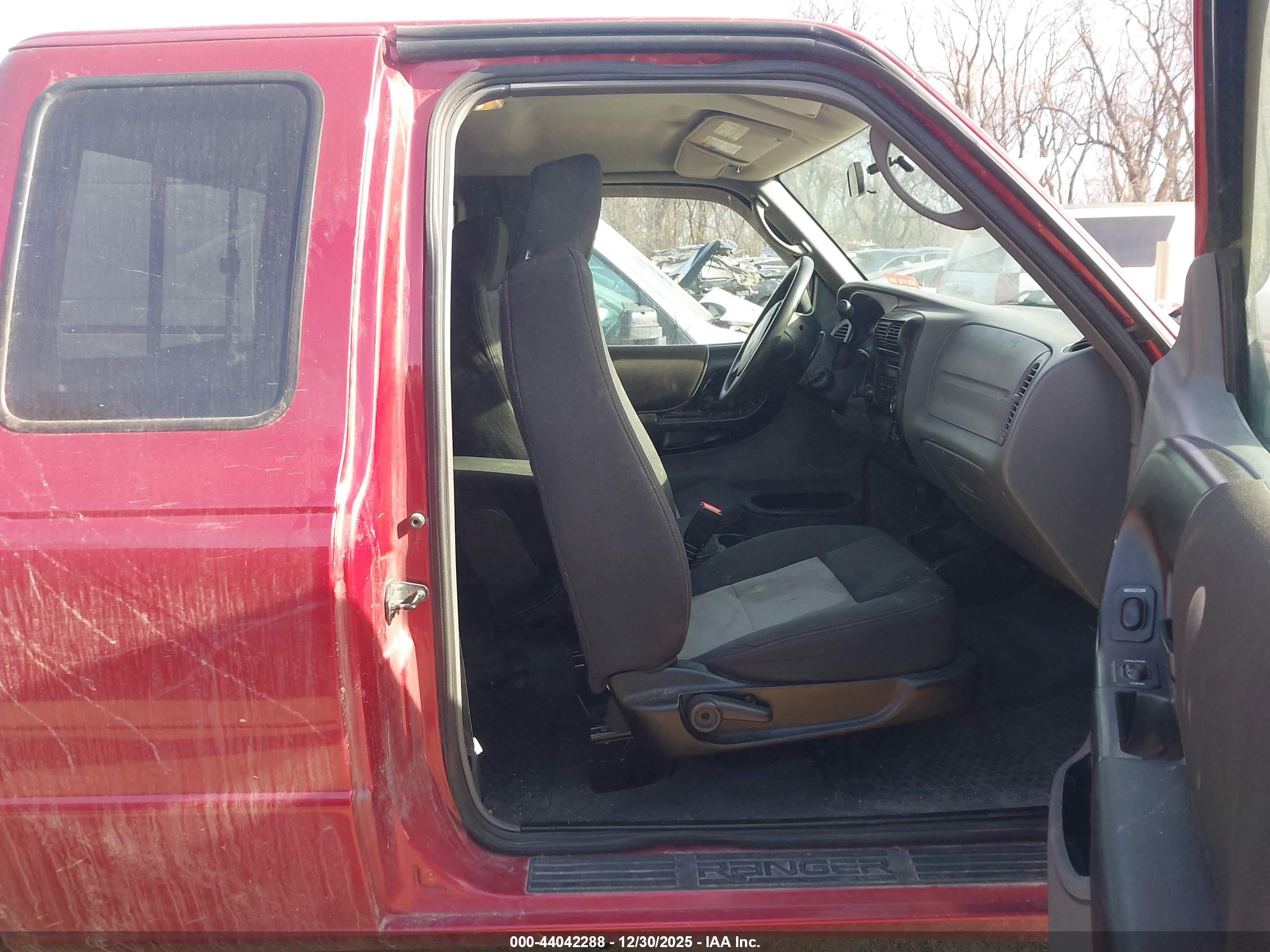 FORD RANGER image 5