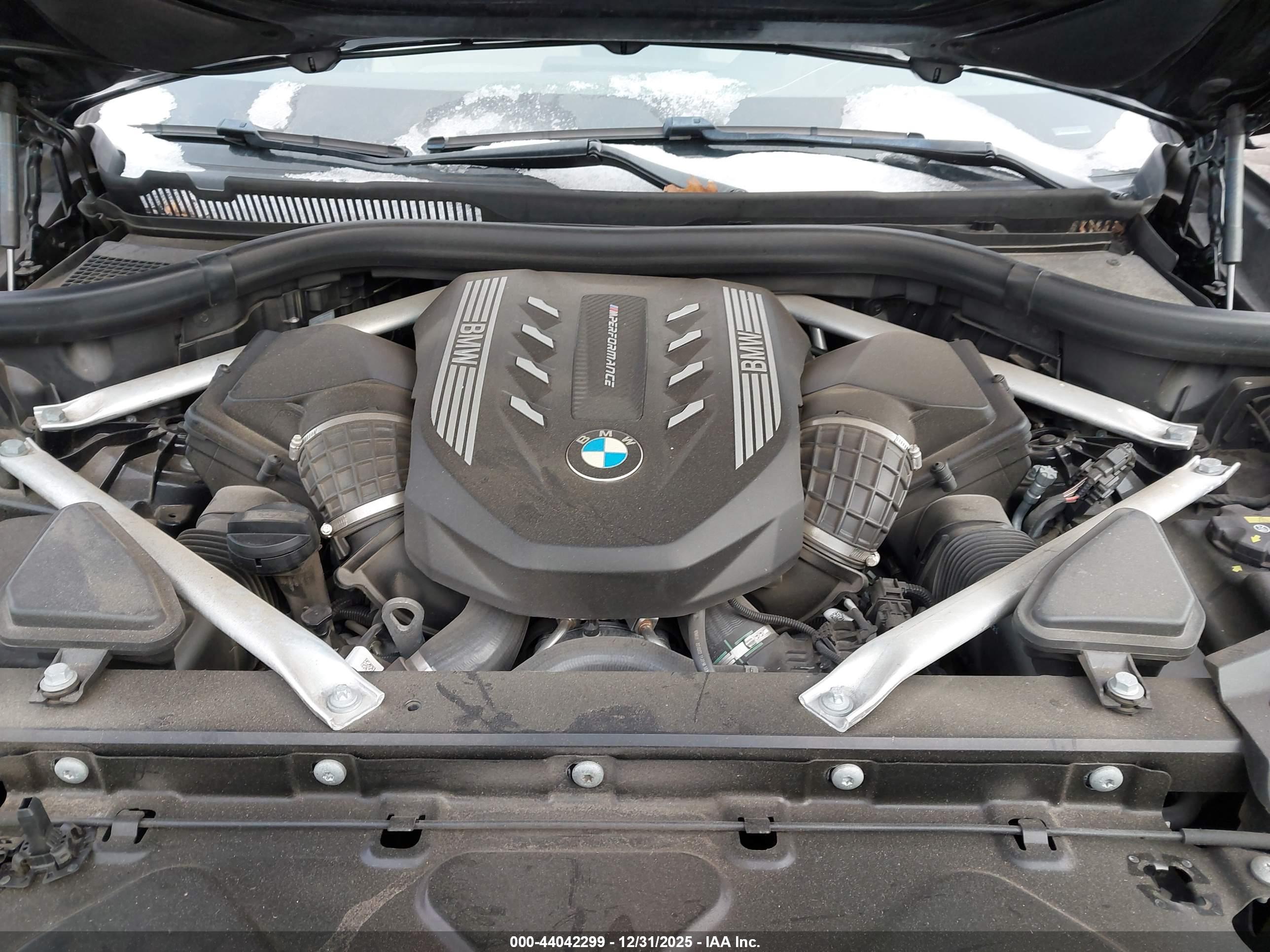 BMW X6 image 10