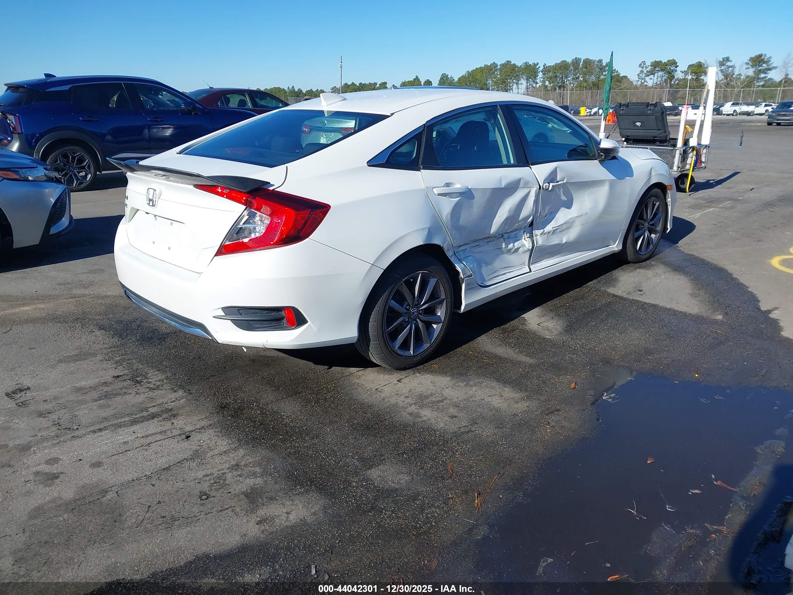 HONDA CIVIC image 4