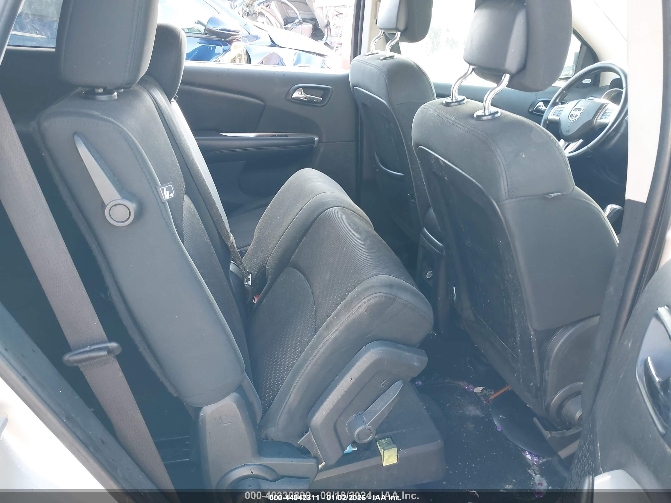 DODGE JOURNEY image 8