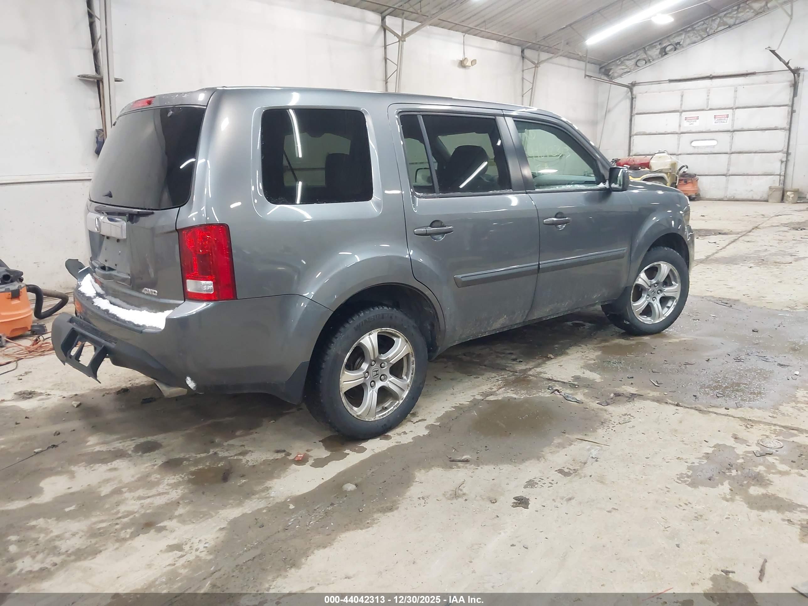 HONDA PILOT image 4