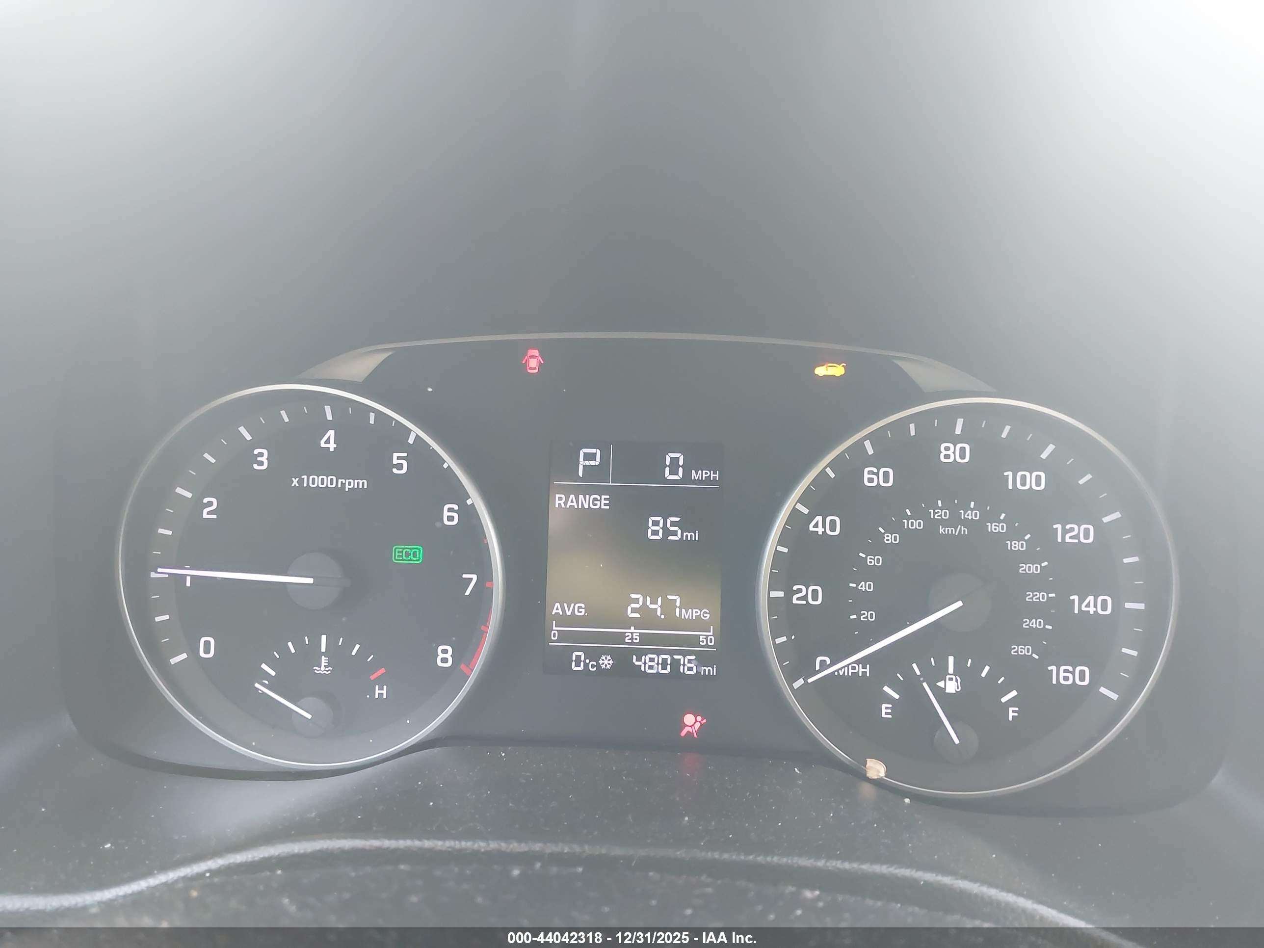 HYUNDAI ELANTRA image 7
