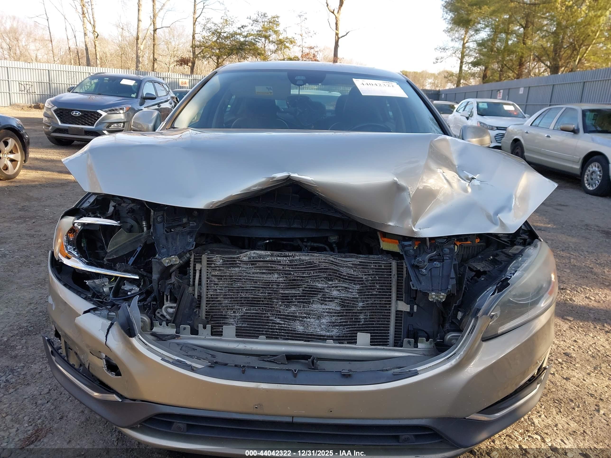 VOLVO S60 image 10