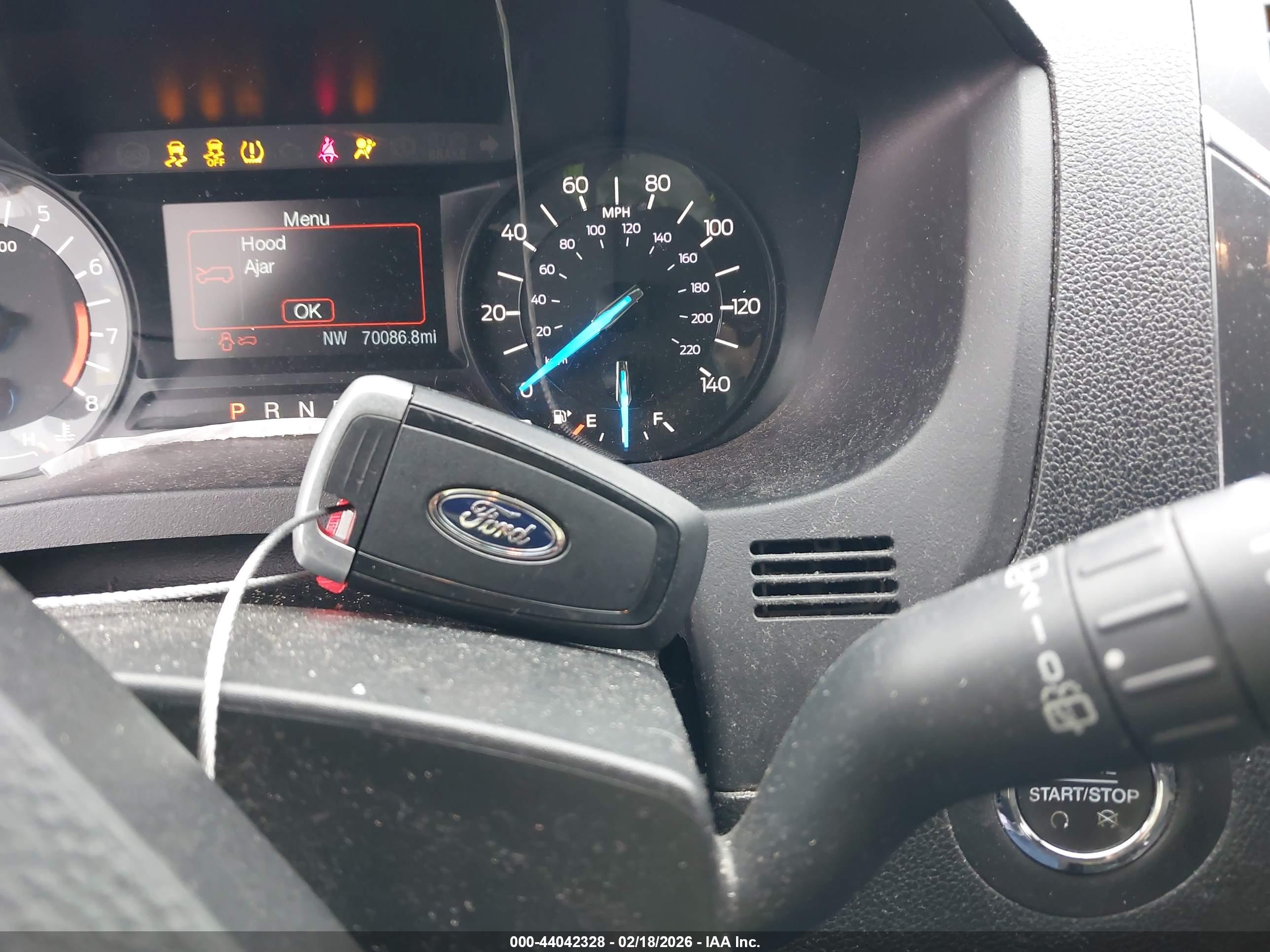 FORD EXPLORER image 11