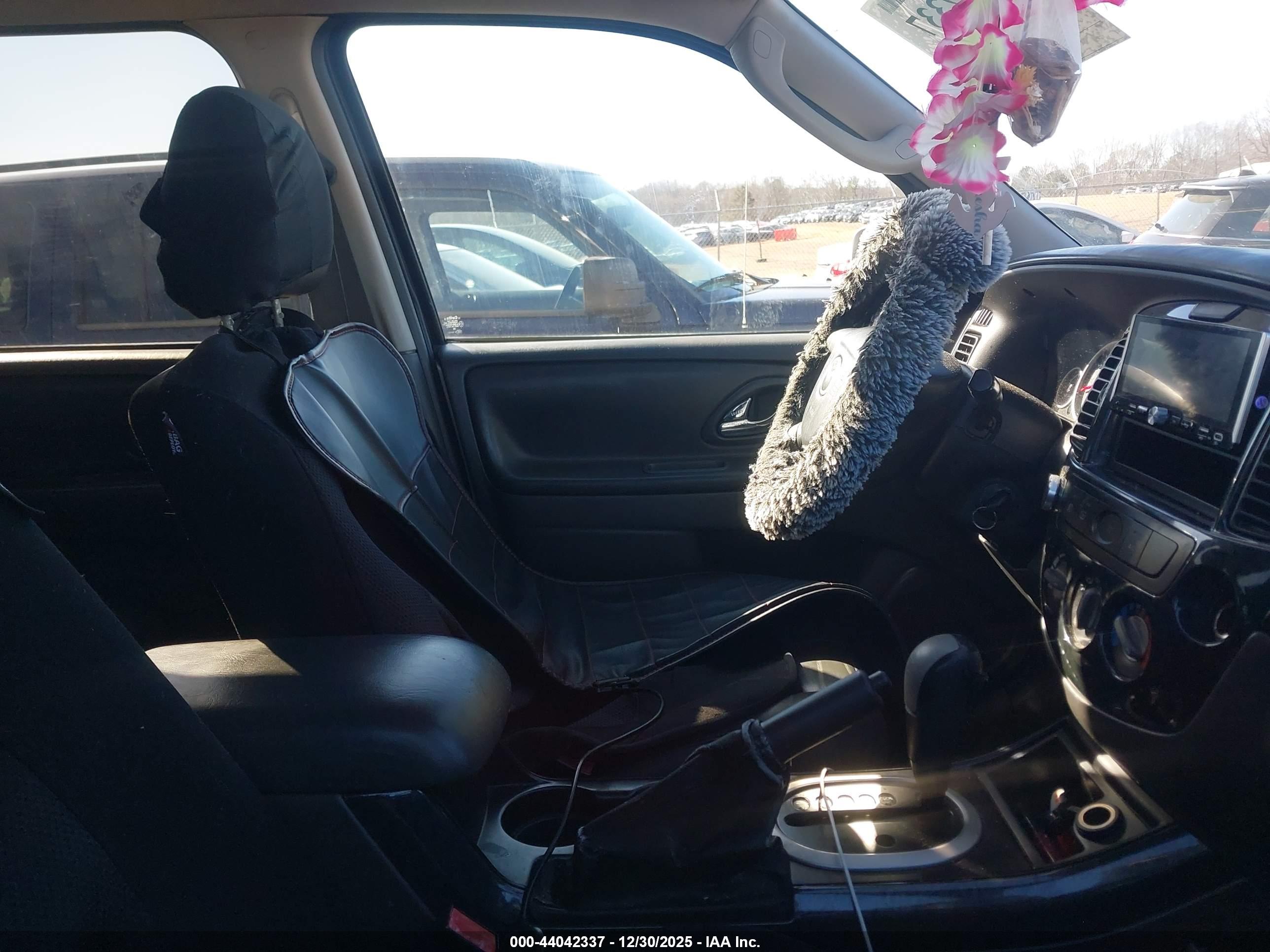 MAZDA TRIBUTE image 5