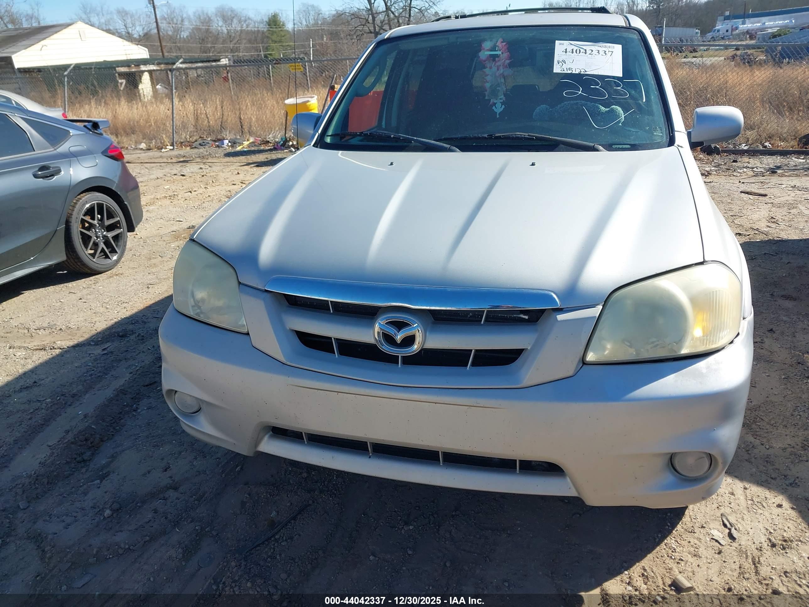 MAZDA TRIBUTE image 6