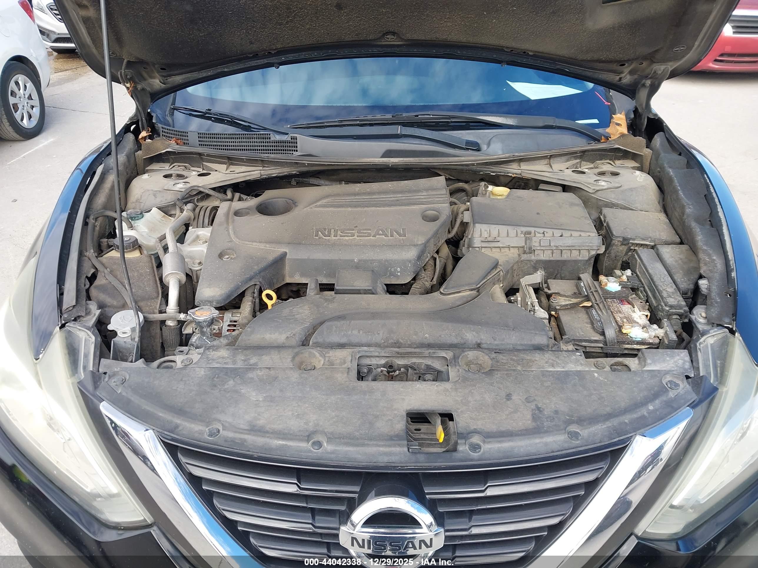 NISSAN ALTIMA image 10