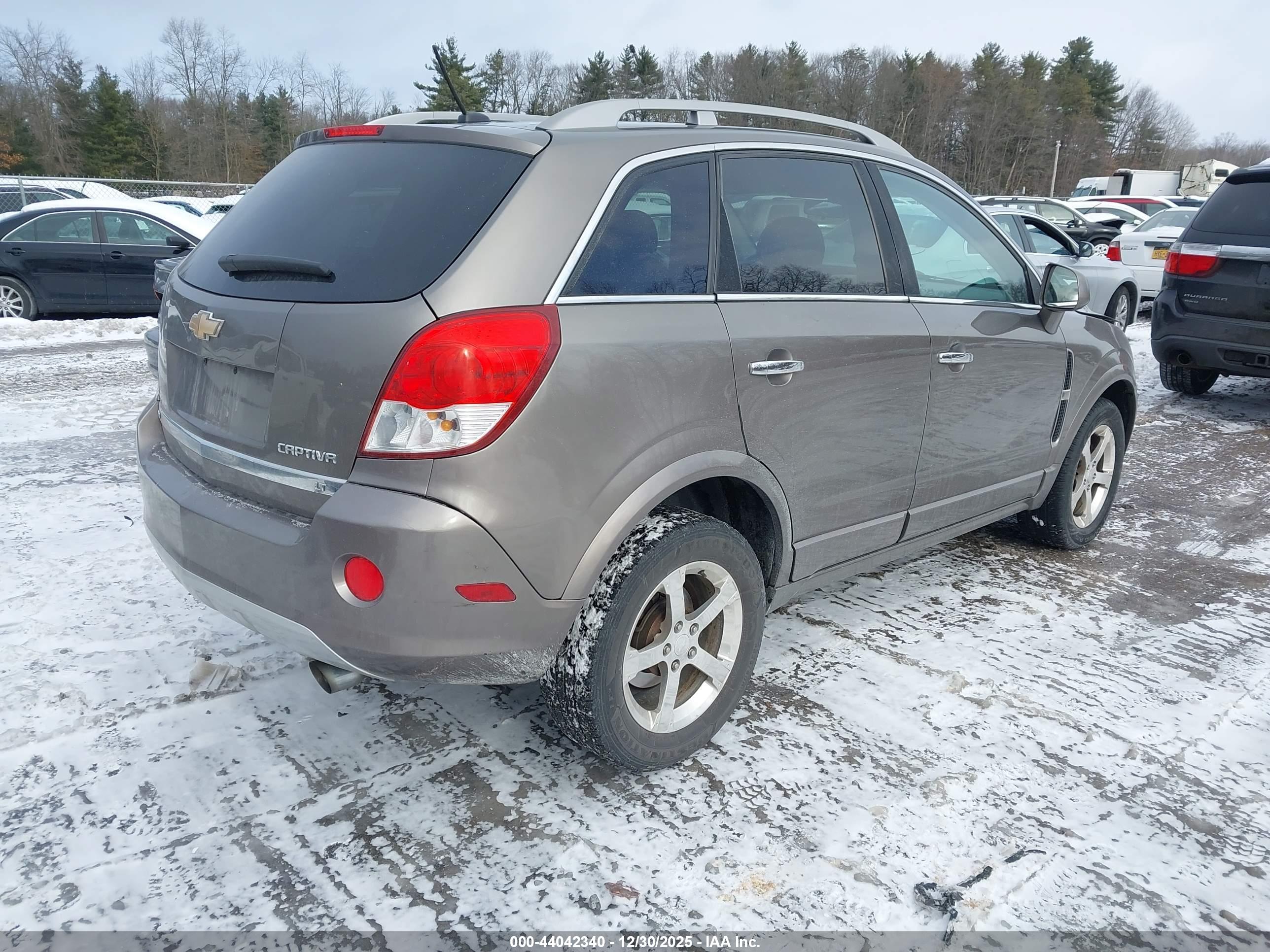 CHEVROLET CAPTIVA image 4