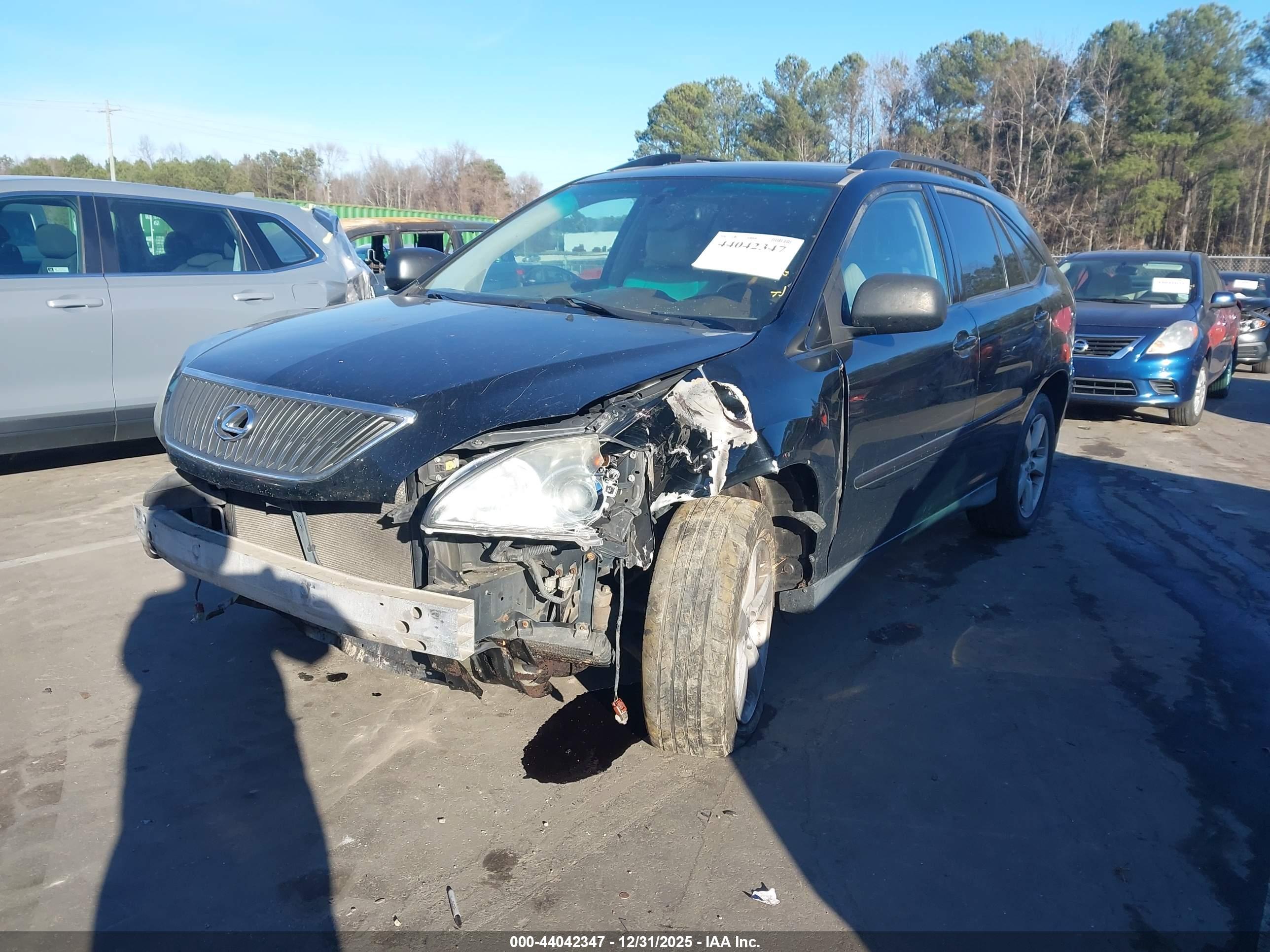 LEXUS RX image 2