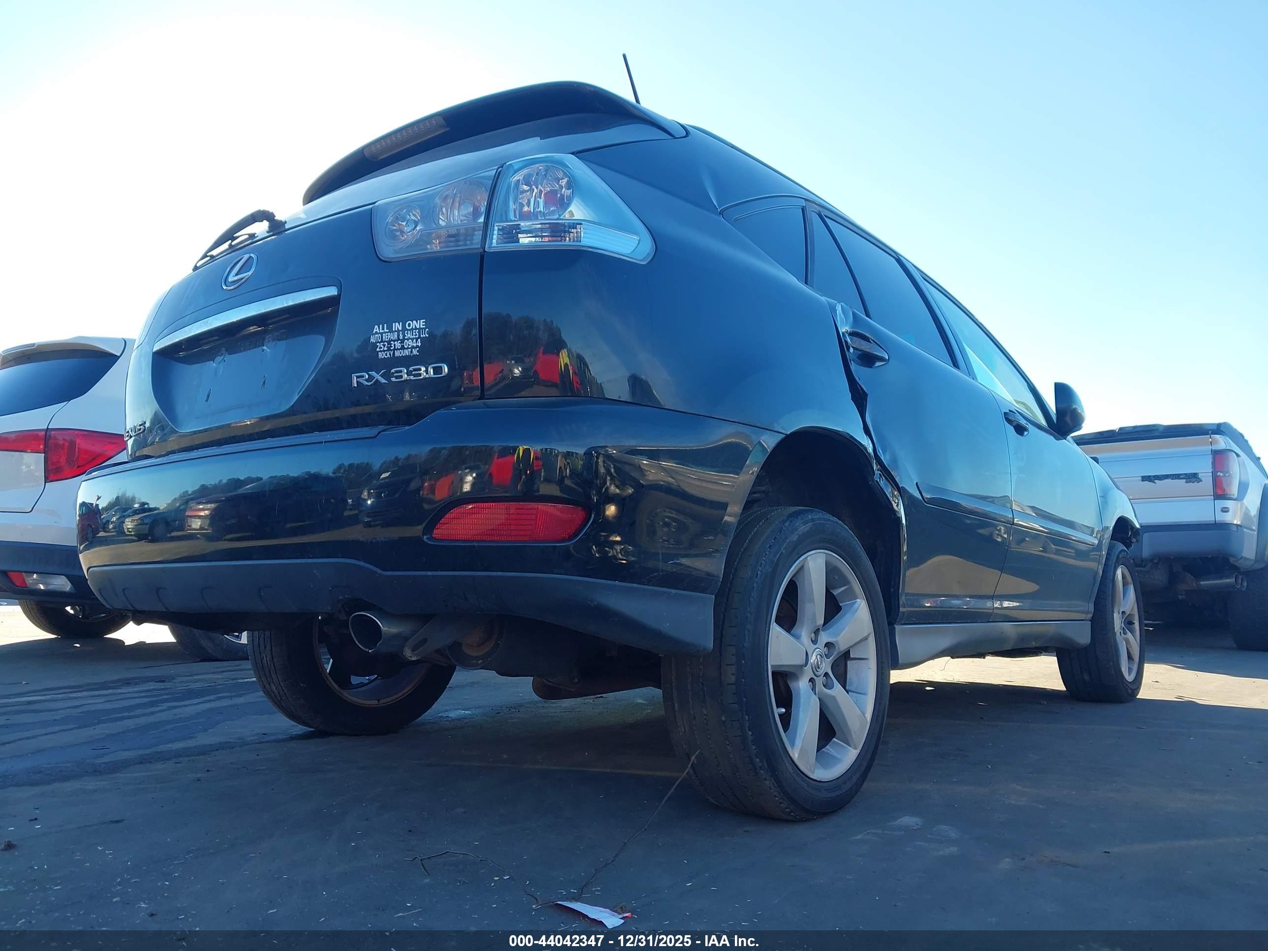 LEXUS RX image 4