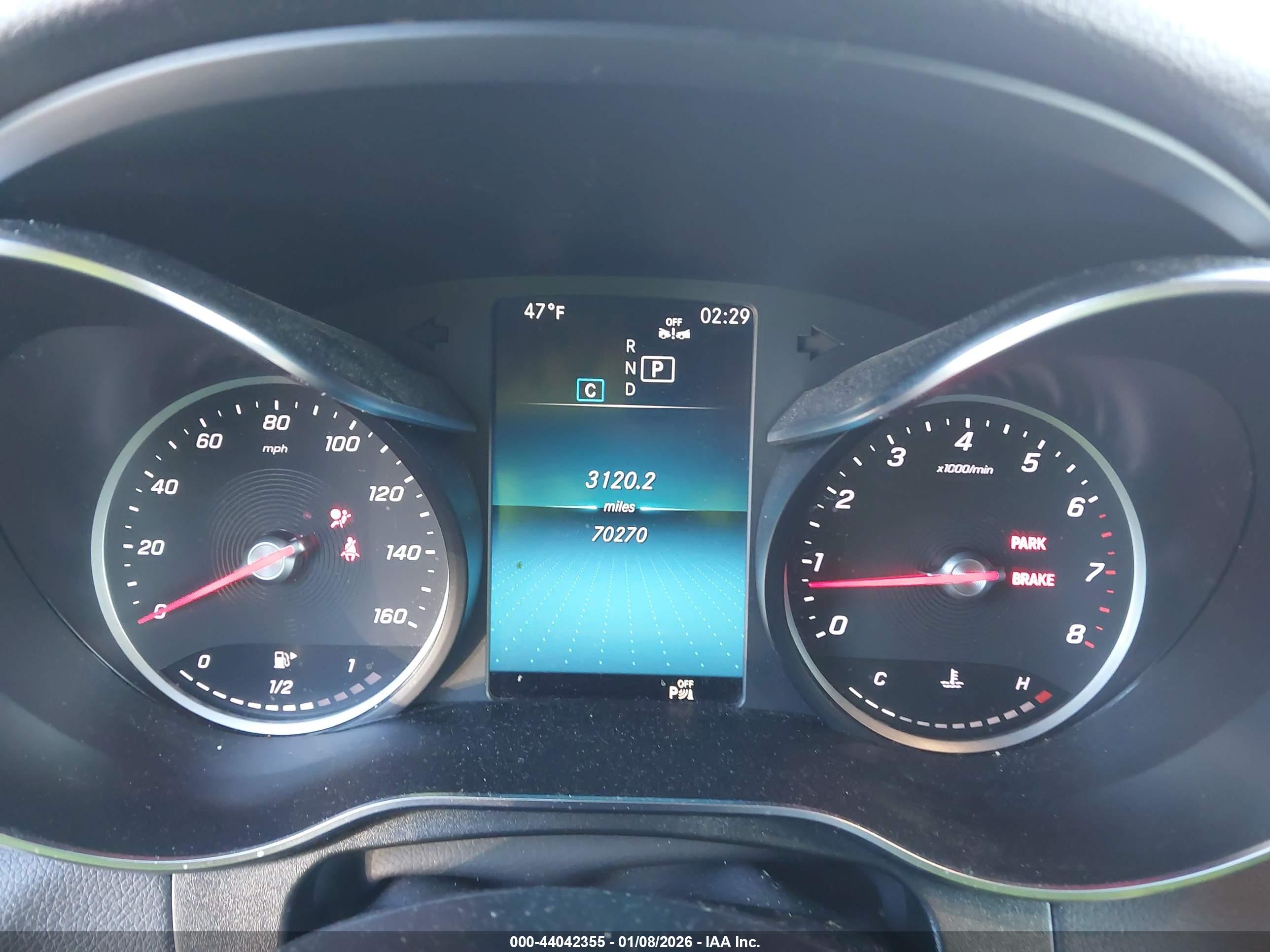 MERCEDES-BENZ GLC image 7