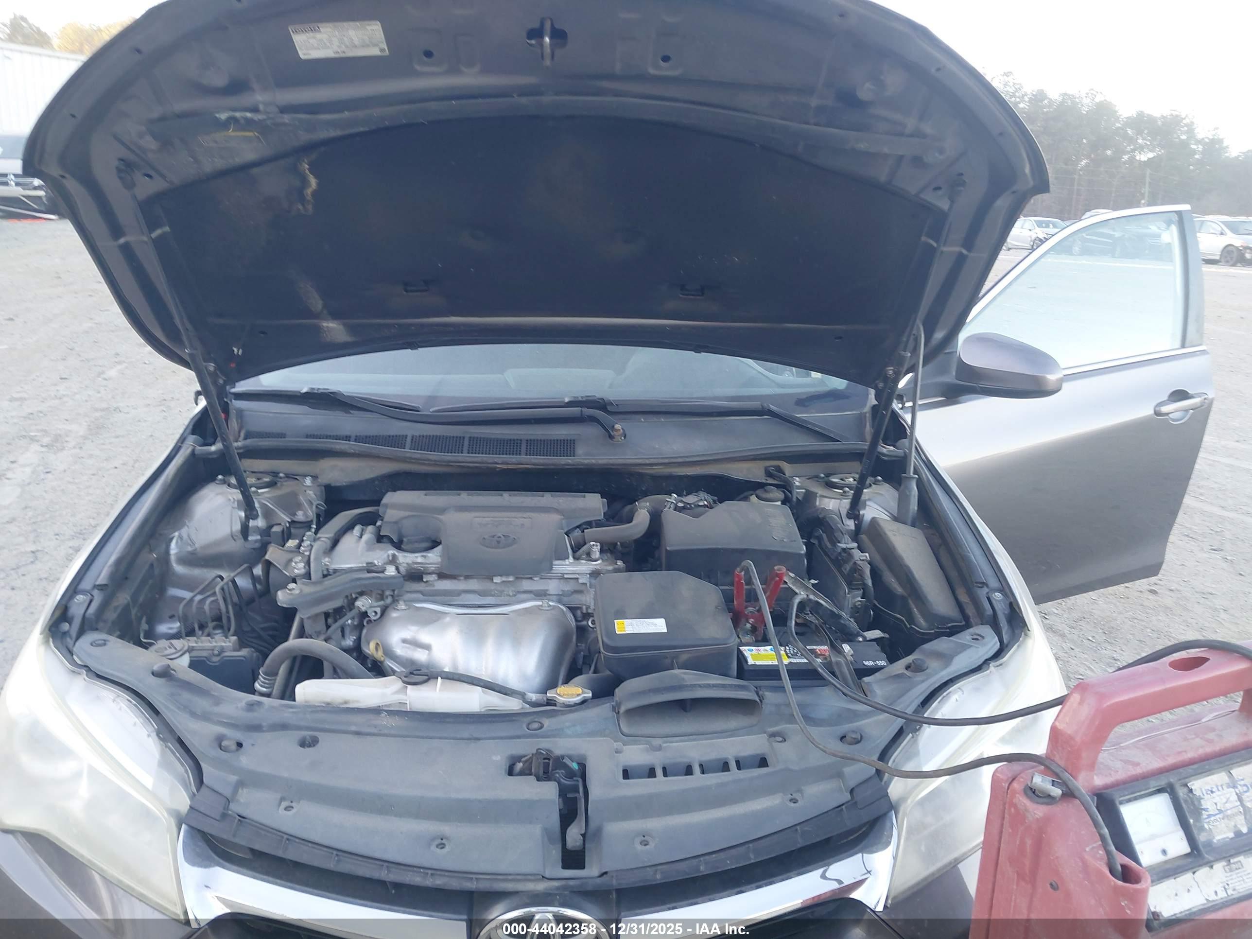 TOYOTA CAMRY image 10