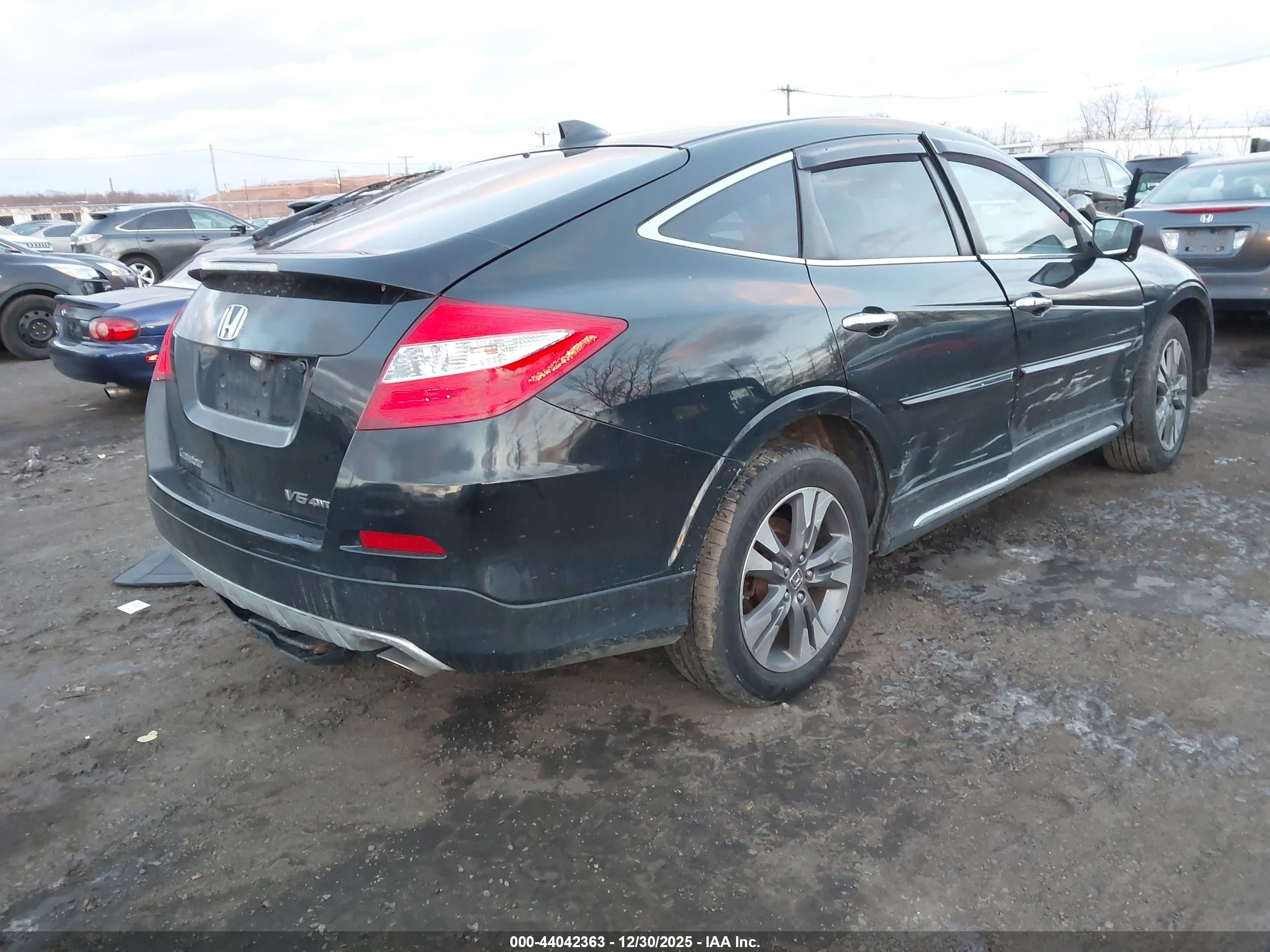 HONDA CROSSTOUR image 4