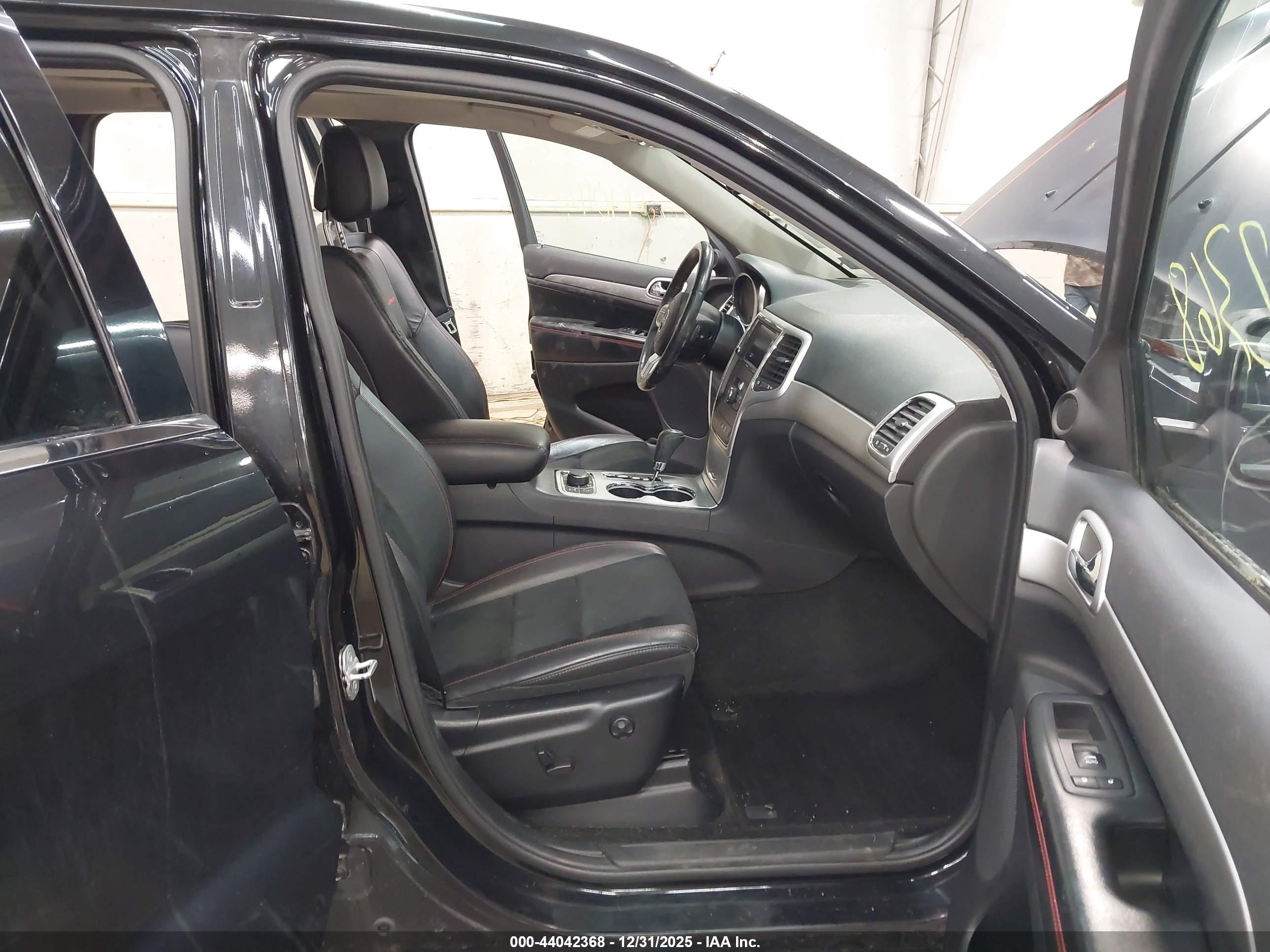 JEEP GRAND image 5