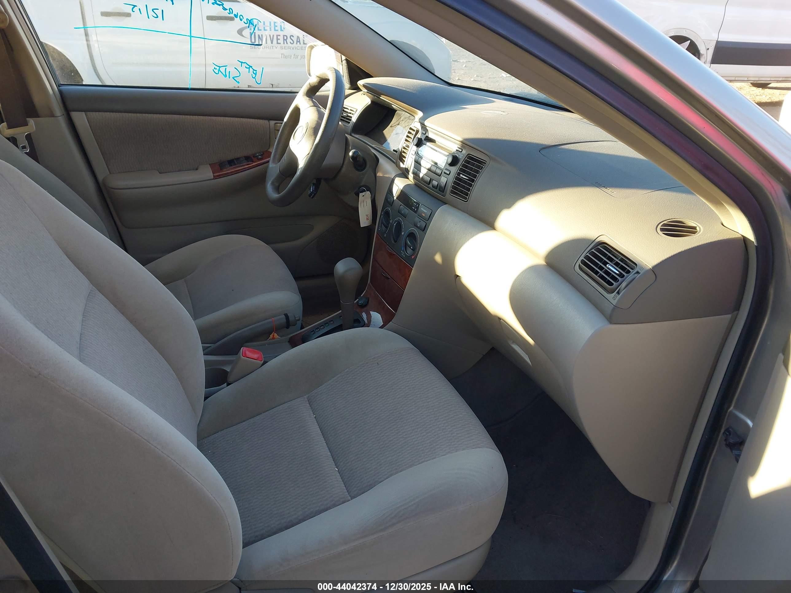 TOYOTA COROLLA image 5
