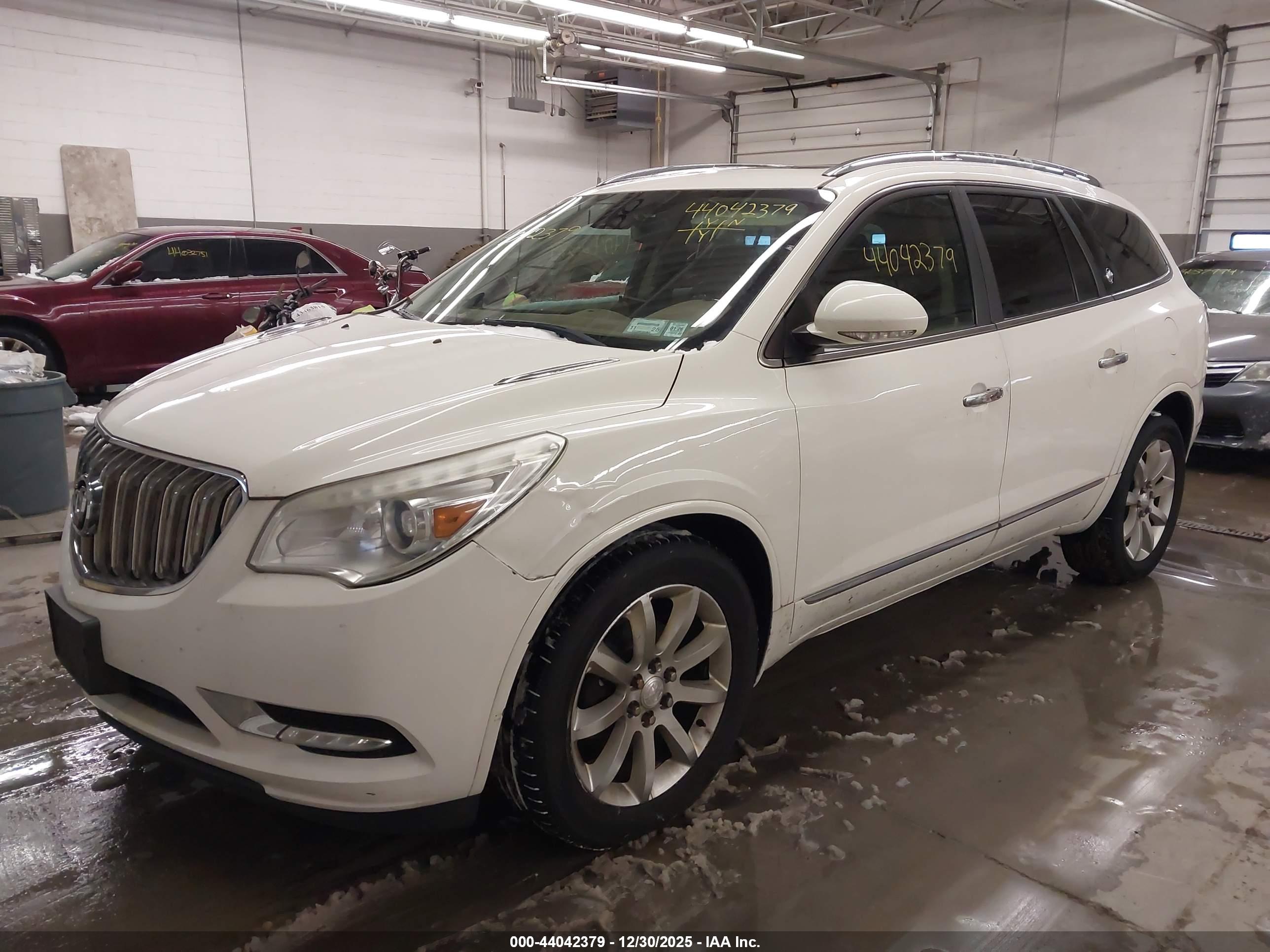 BUICK ENCLAVE image 2