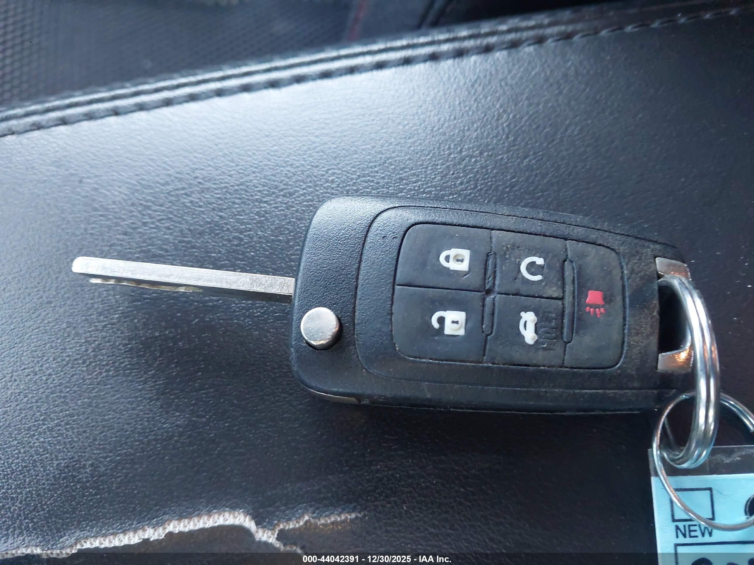 CHEVROLET EQUINOX image 11